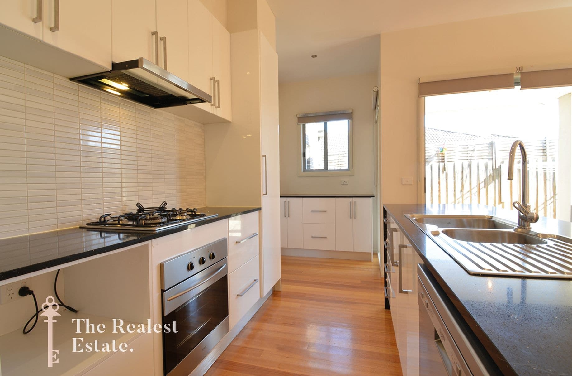 1 / 5 Vale Street, Pascoe Vale, Pascoe Vale - Thumbnail 2