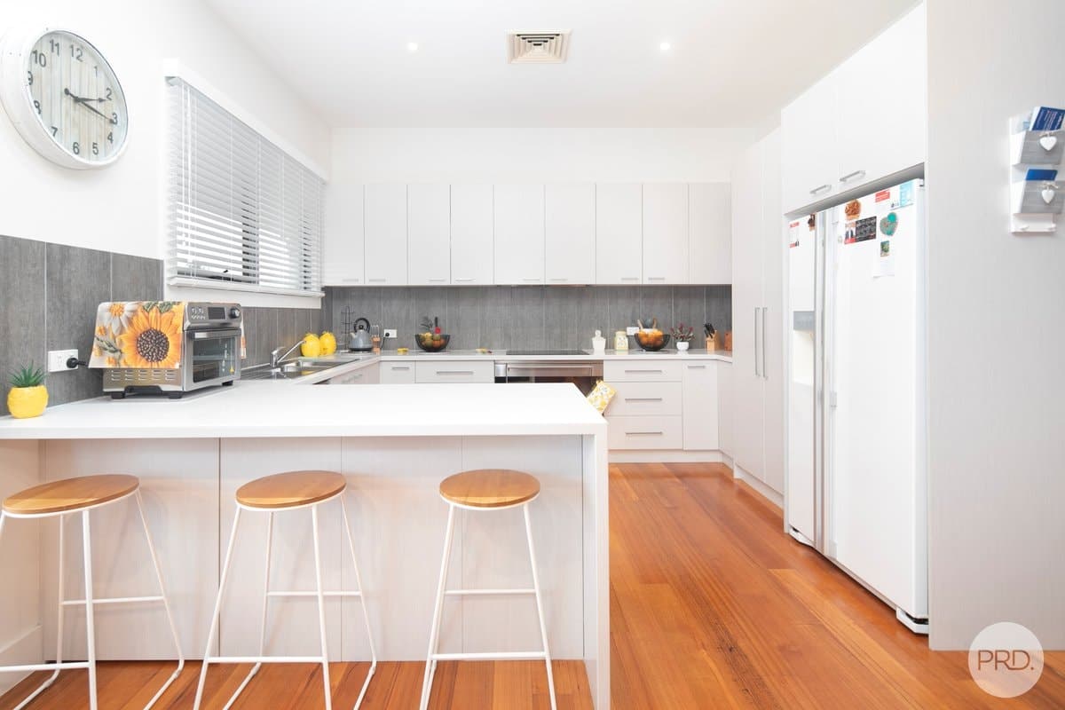19 Main Street, GORDON VIC 3345, Gordon - Thumbnail 4
