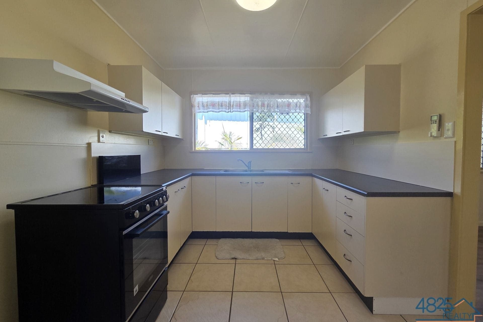78 Brett Street Mount Isa QLD, Mount Isa - Thumbnail 4