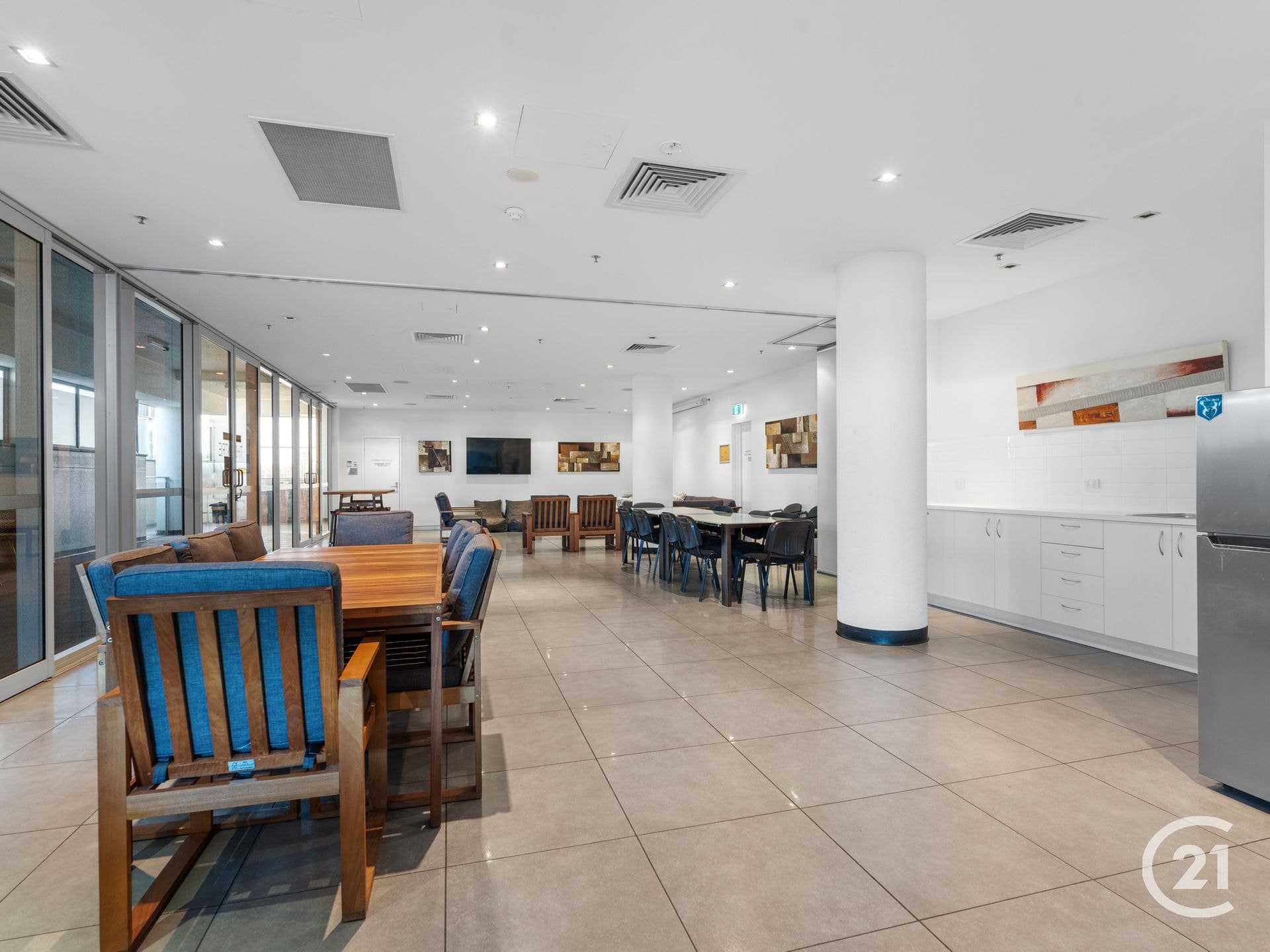 707/11 Ellenborough Street, Woodend, QLD, 4305, Woodend - Thumbnail 5