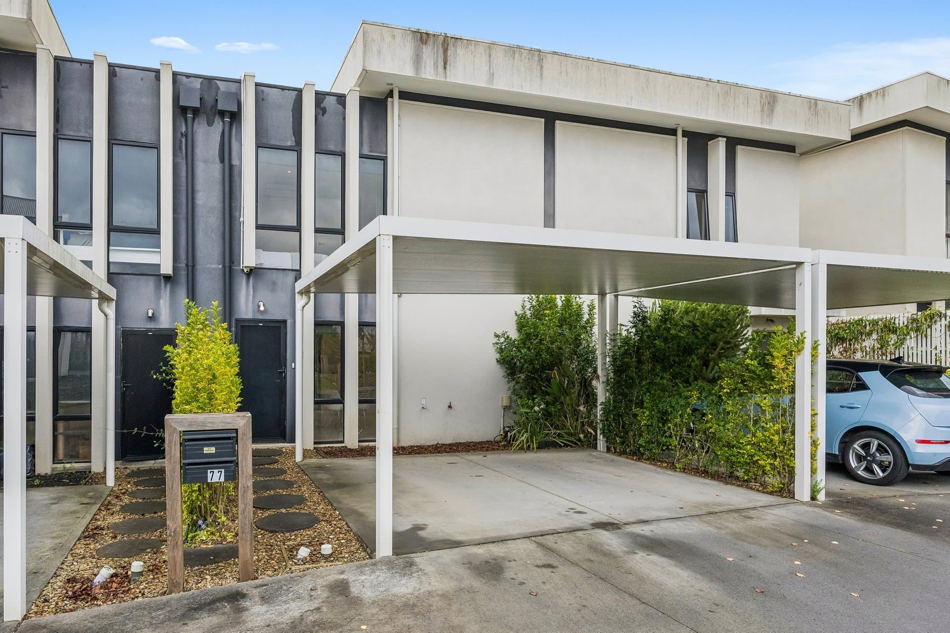 77 Belsay Chase, Chirnside Park - Image 1