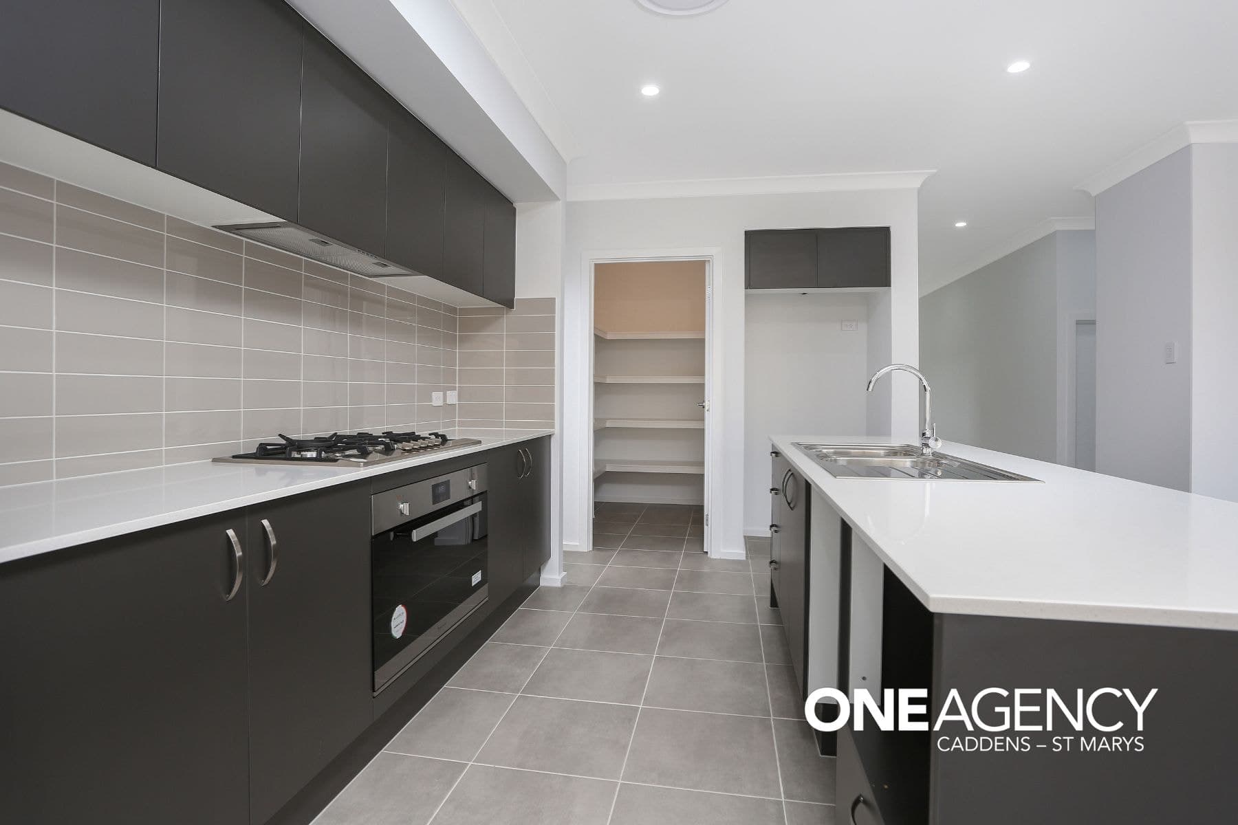 52 O'Connell Lane, Caddens, Caddens - Thumbnail 2