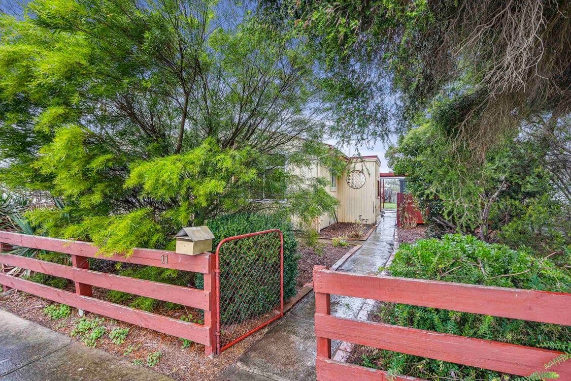 11 Steven Crescent, ARARAT, VIC 3377, Ararat - Image 1