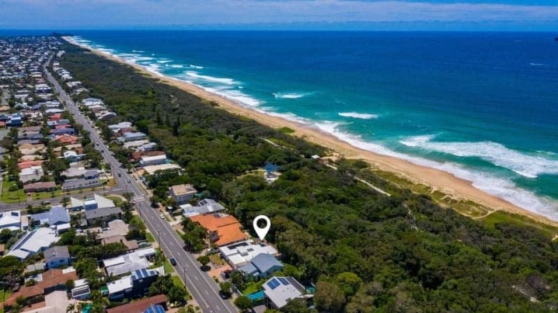 219 Oceanic Drive, Bokarina, Bokarina - Image 1