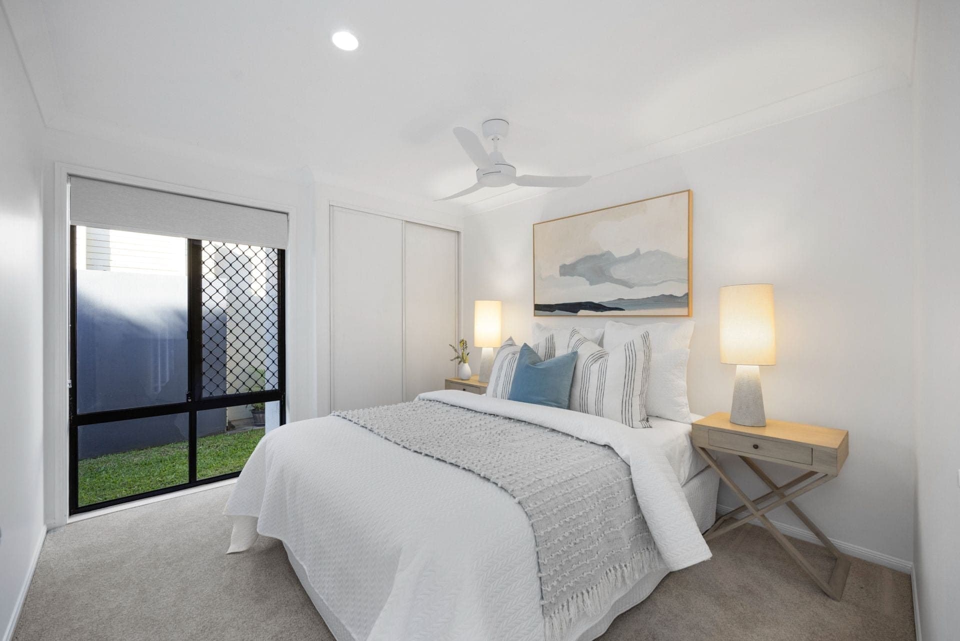 12 Martinique Court, Kawana Island, Kawana Island - Image 1