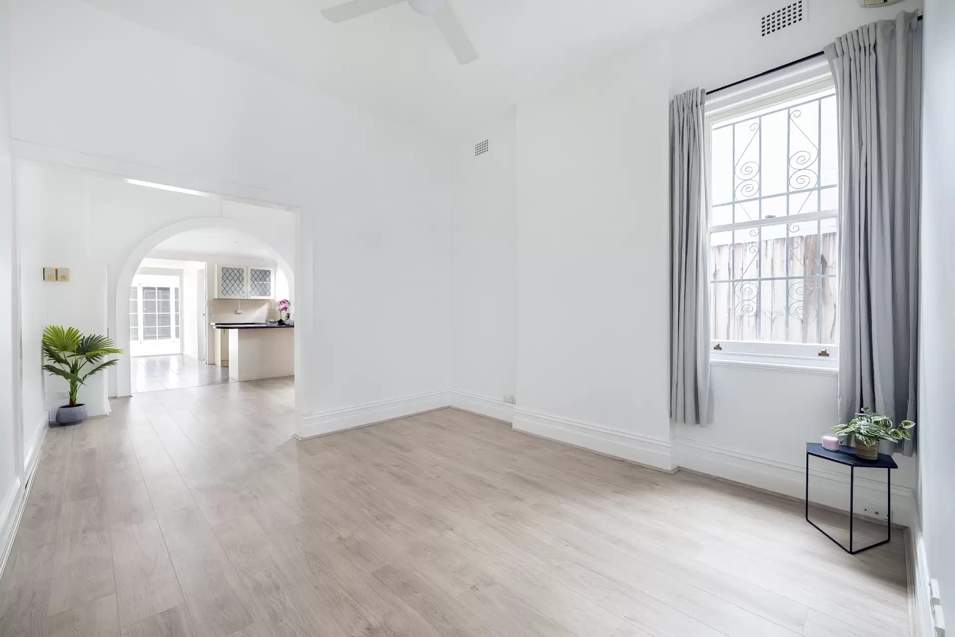 143 Edgeware Road, Enmore - Image 1