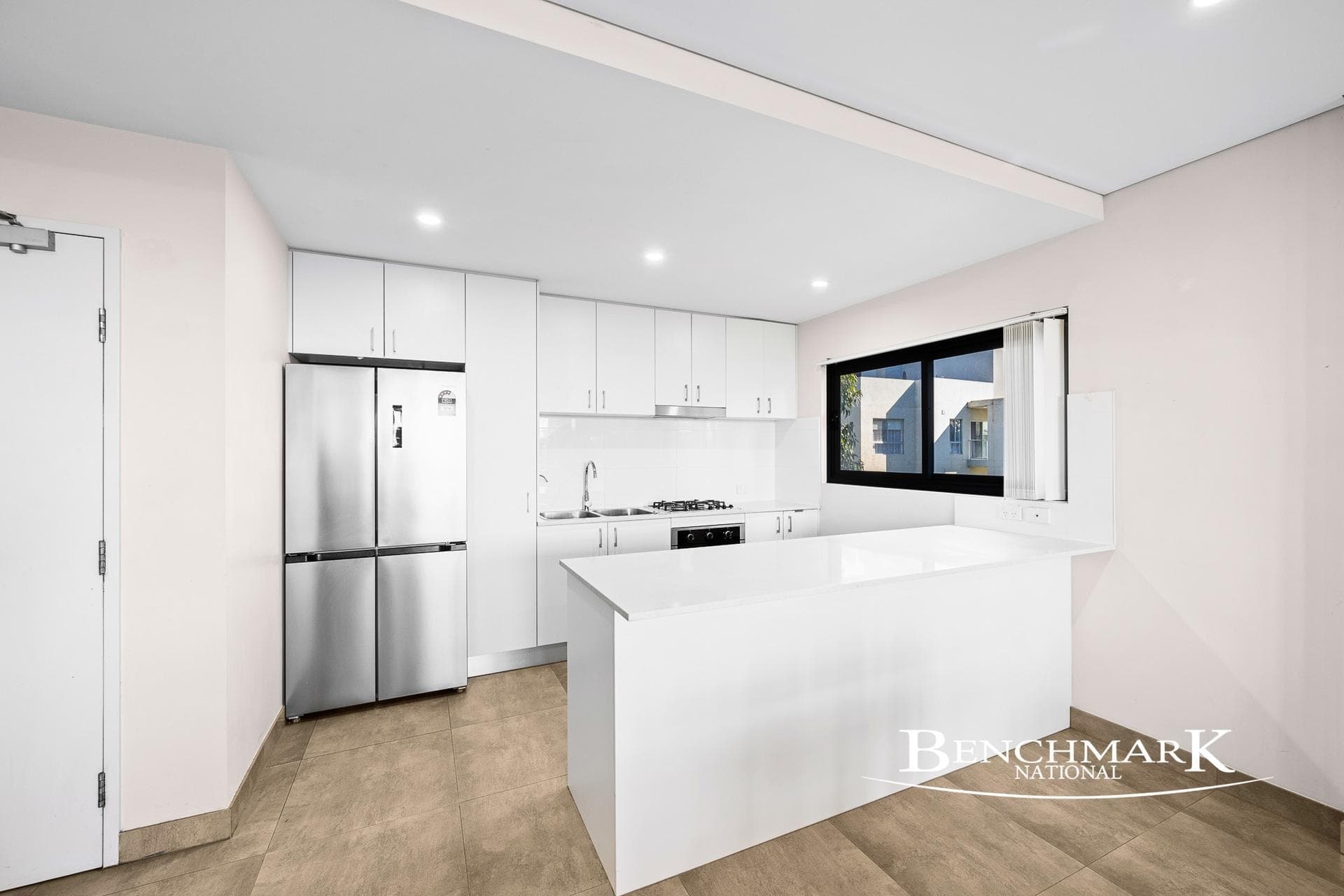 6/93 Nuwarra Road, MOOREBANK NSW 2170, Moorebank - Thumbnail 2