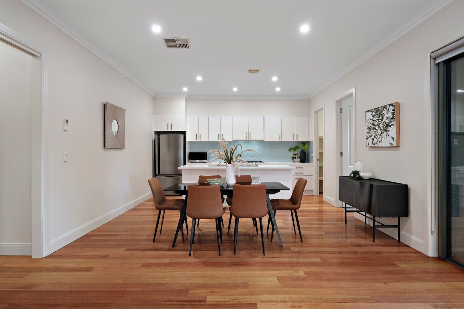 2/6 Evelina Street, Balwyn - Thumbnail 4