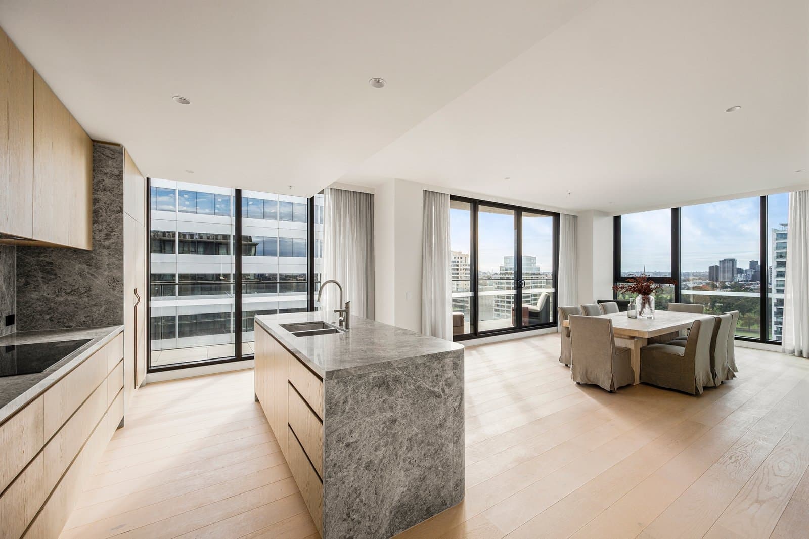 Sub Penthouse, 8 Louise Street, Melbourne - Thumbnail 7