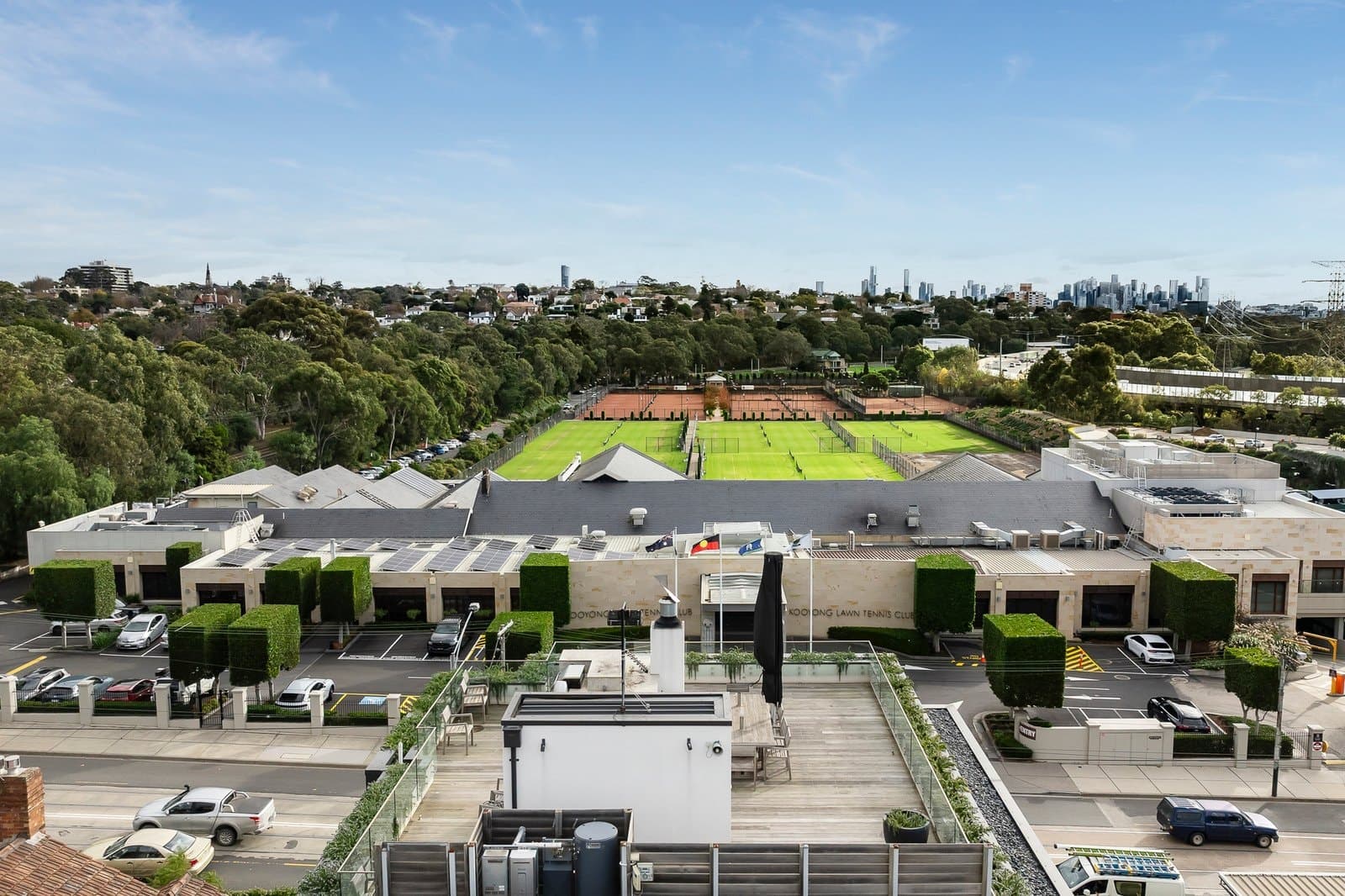 Penthouse, 444 Glenferrie Road, Toorak - Image 1