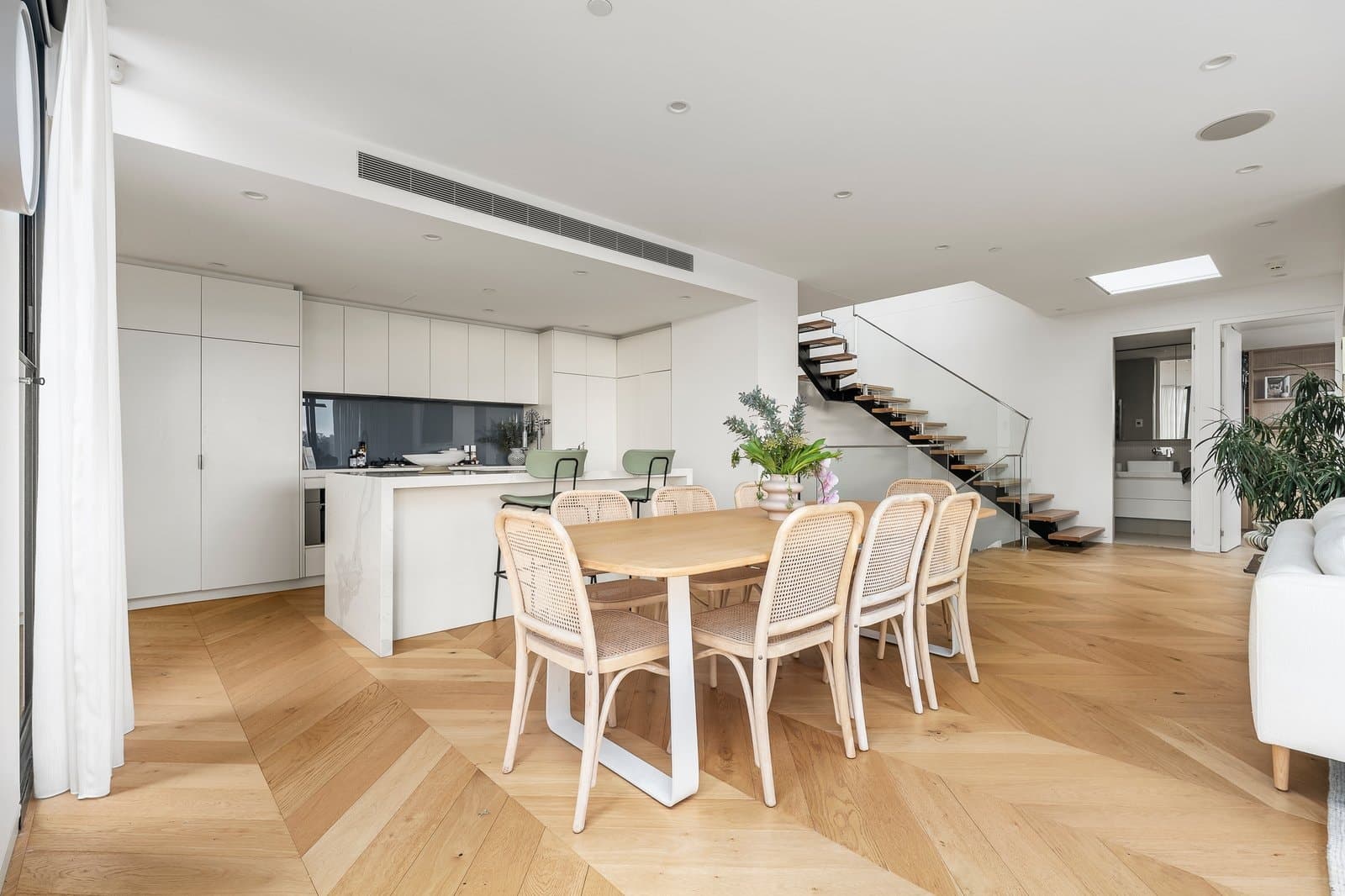 Penthouse, 444 Glenferrie Road, Kooyong - Thumbnail 6