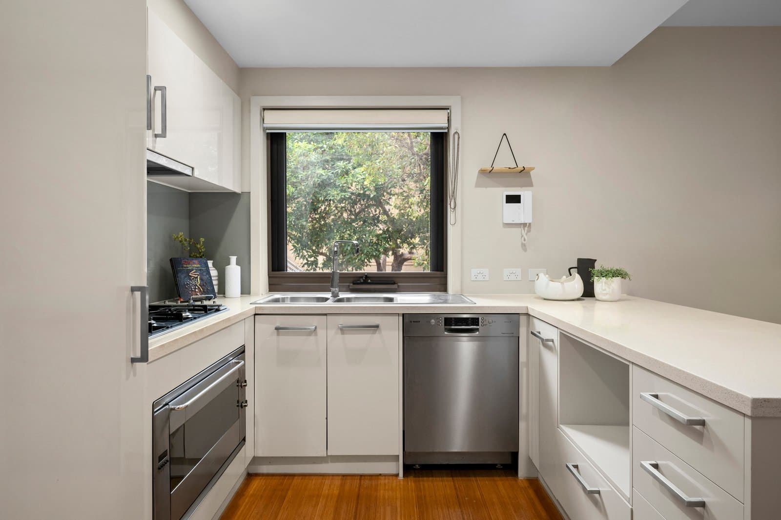 9/229 Whitehorse Road, Balwyn - Thumbnail 4