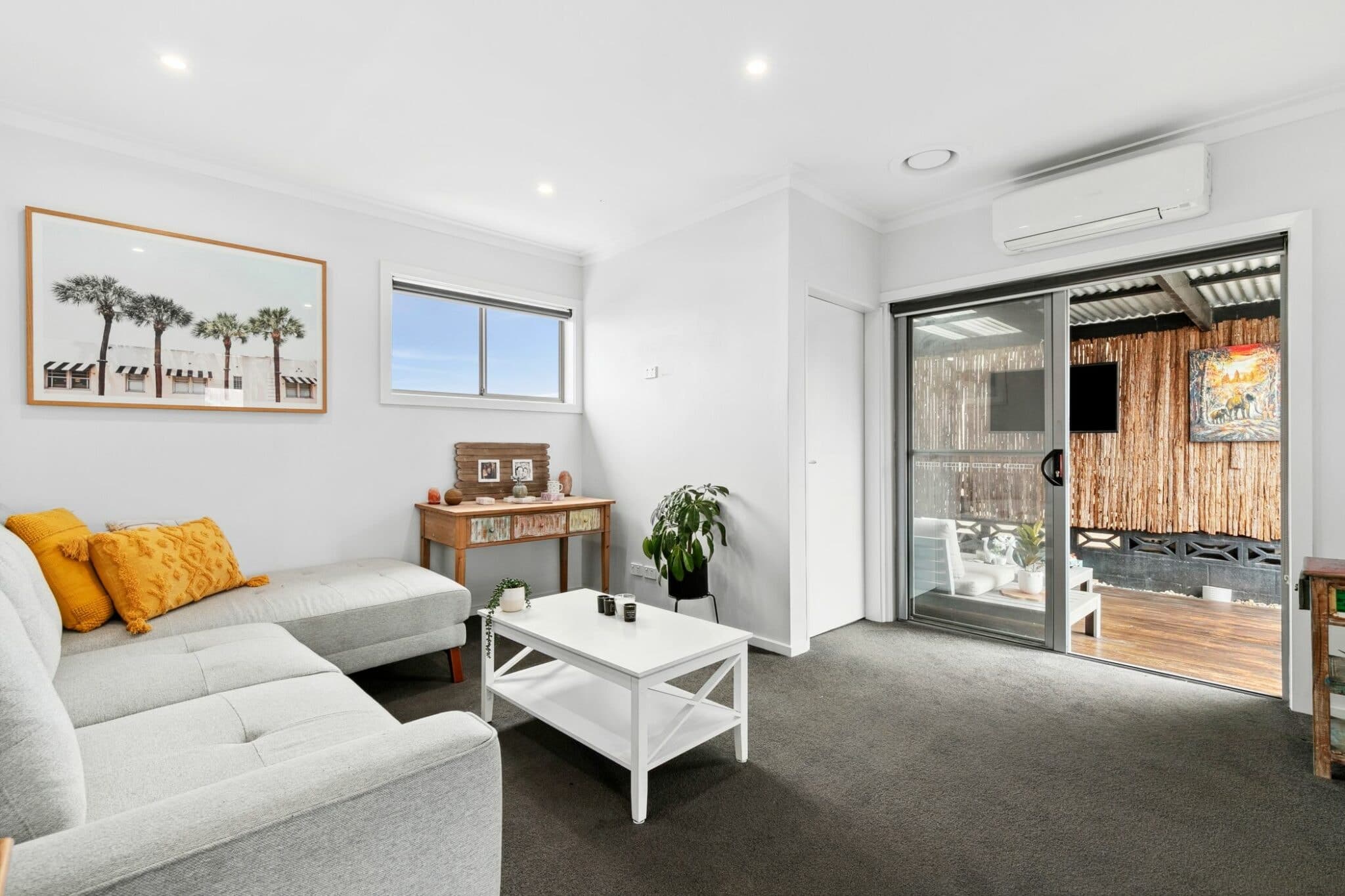 73b Noble Street, Newtown, Newtown - Thumbnail 7