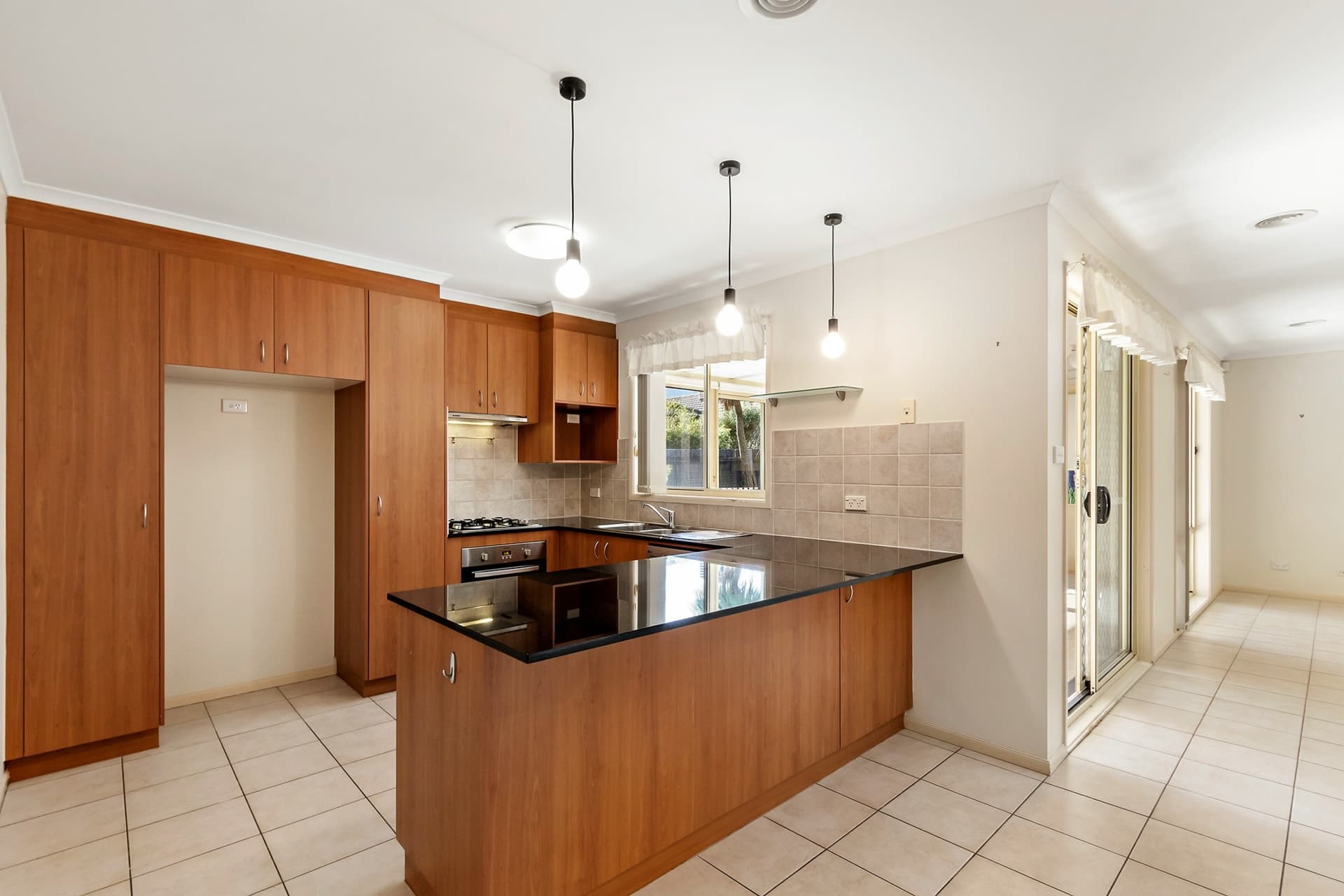 3/4 Sophia Street, Amaroo, Amaroo - Thumbnail 4