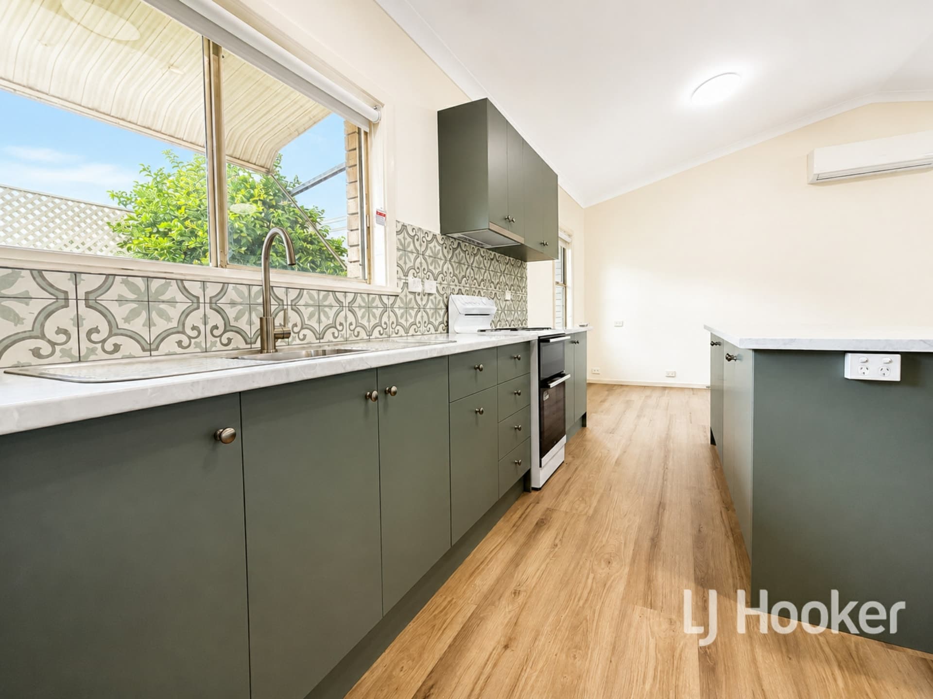 21 Queens Terrace, Inverell, Inverell - Thumbnail 4
