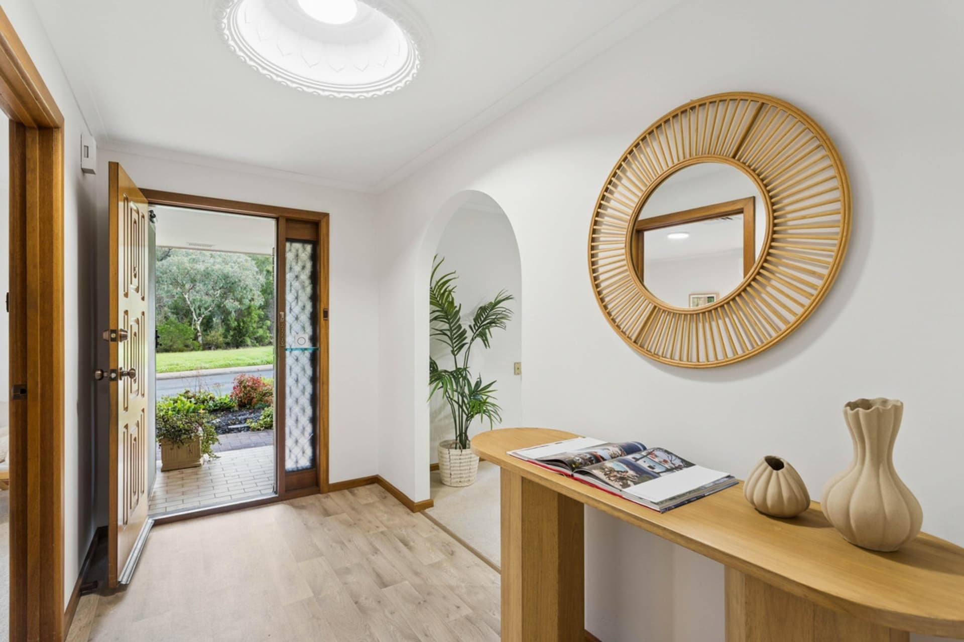 5 De Castella Avenue, Wynn Vale, Wynn Vale - Thumbnail 2