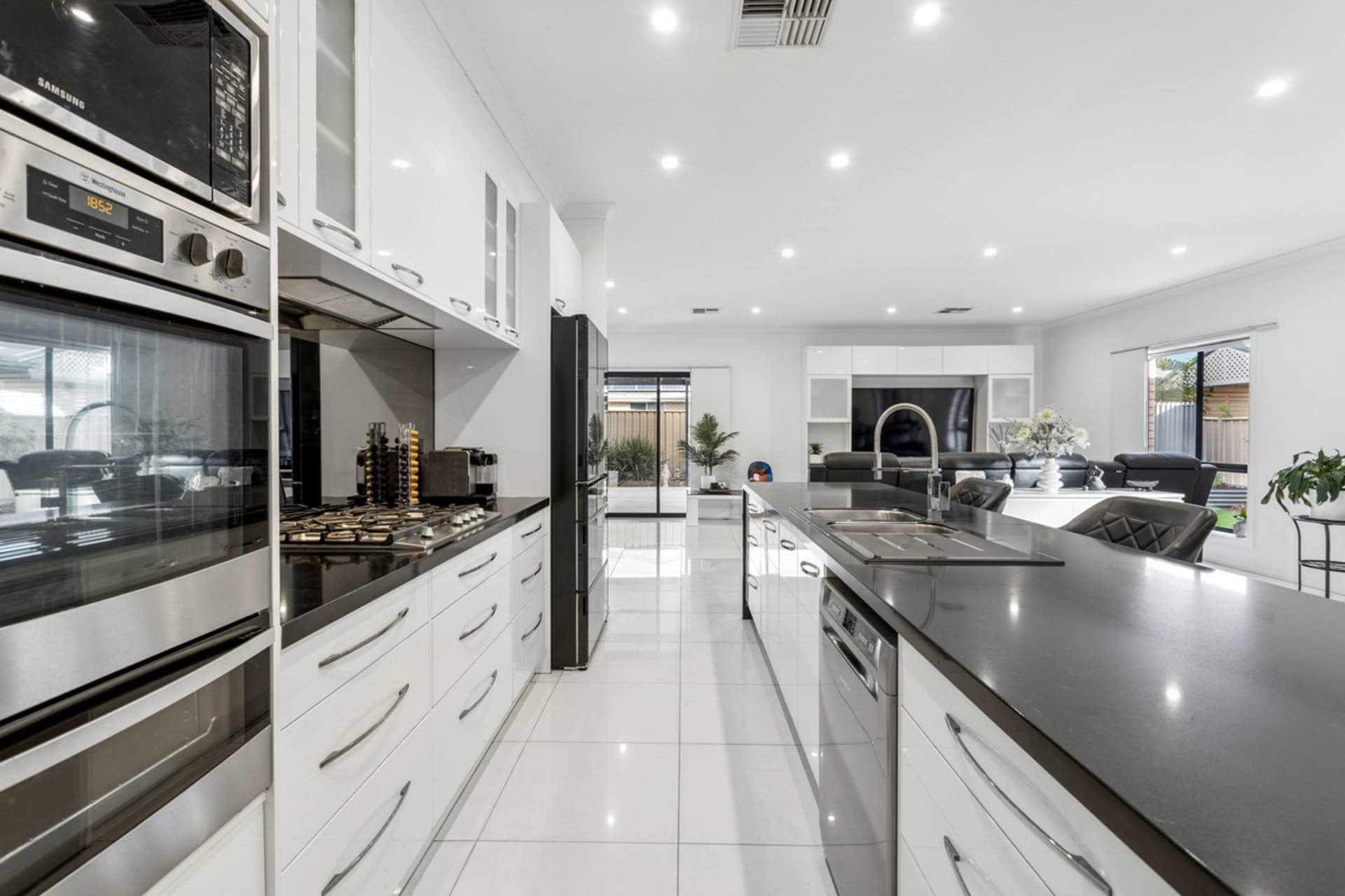 42 Light Avenue, Munno Para, Munno Para - Thumbnail 4