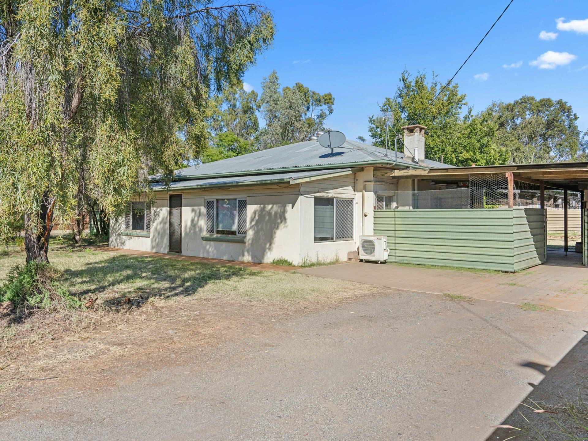 15 Chewings Street, East Side, East Side - Thumbnail 3