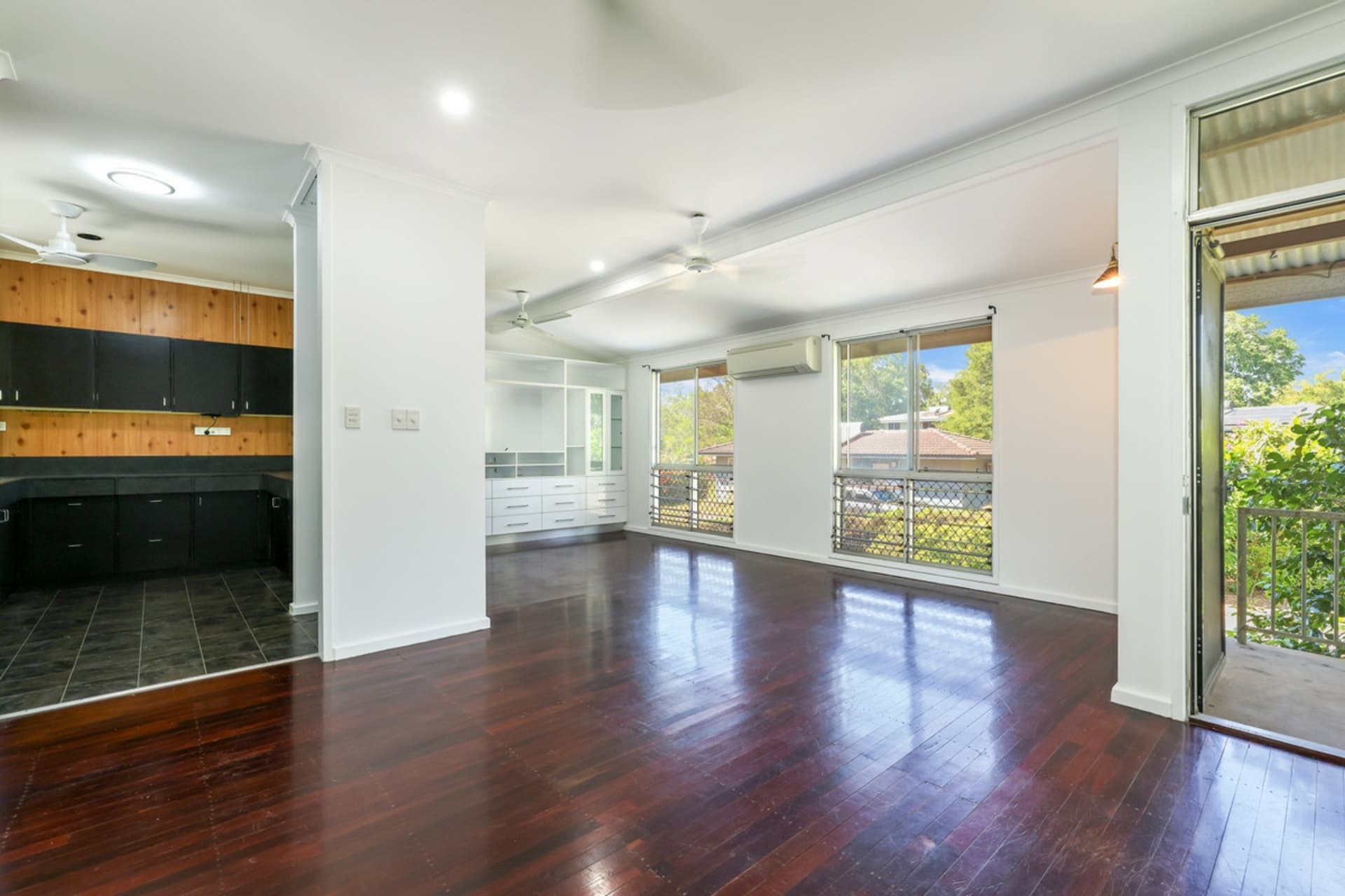 23 Milkwood Circuit, Karama, Karama - Thumbnail 5