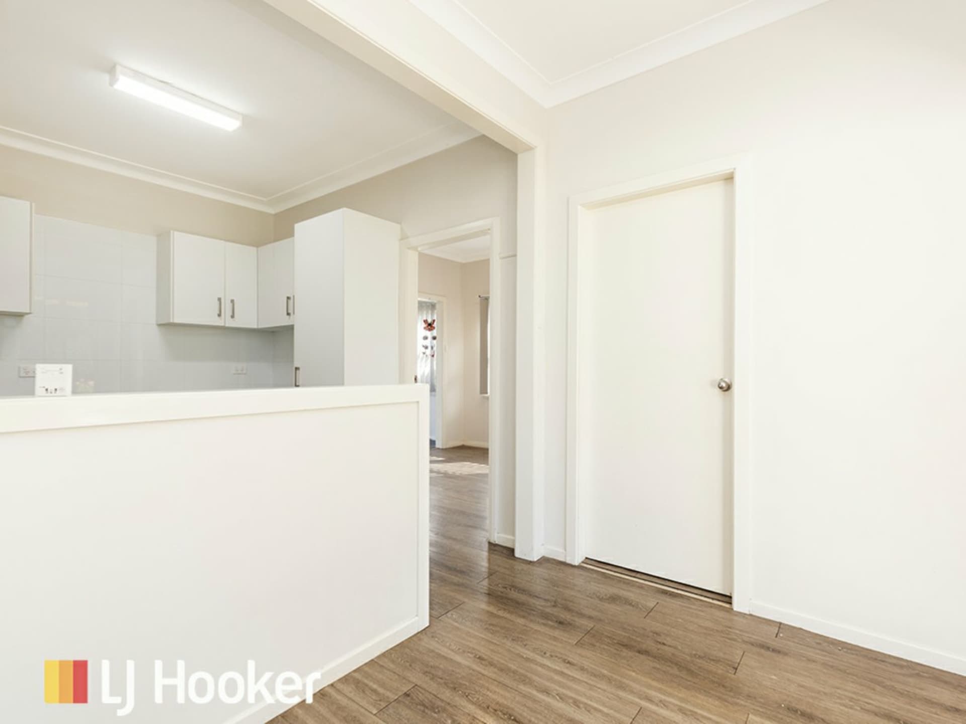 160 Belmore Street, West Tamworth, West Tamworth - Thumbnail 5
