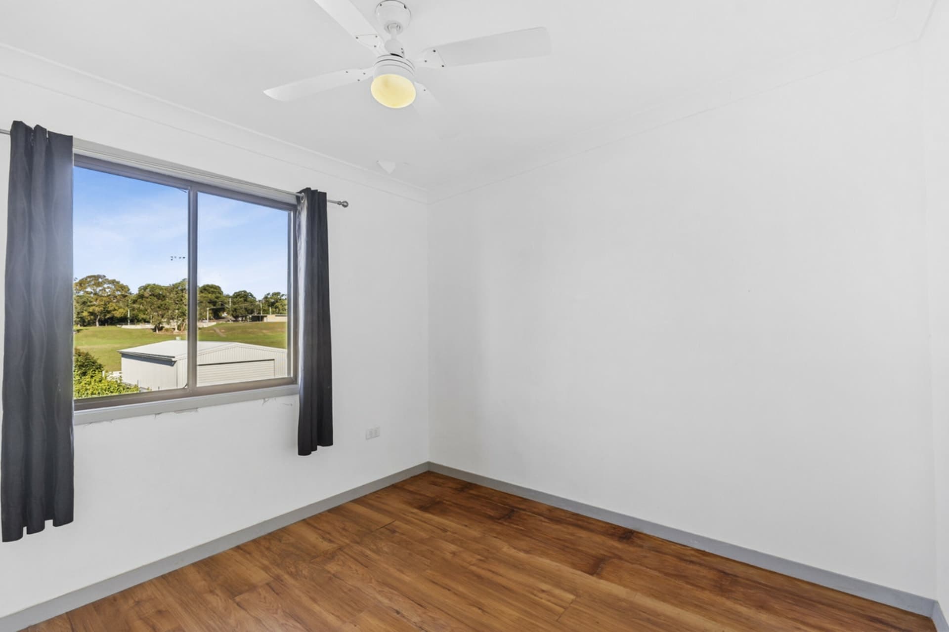 33 Mawson Drive, Killarney Vale, Killarney Vale - Thumbnail 8