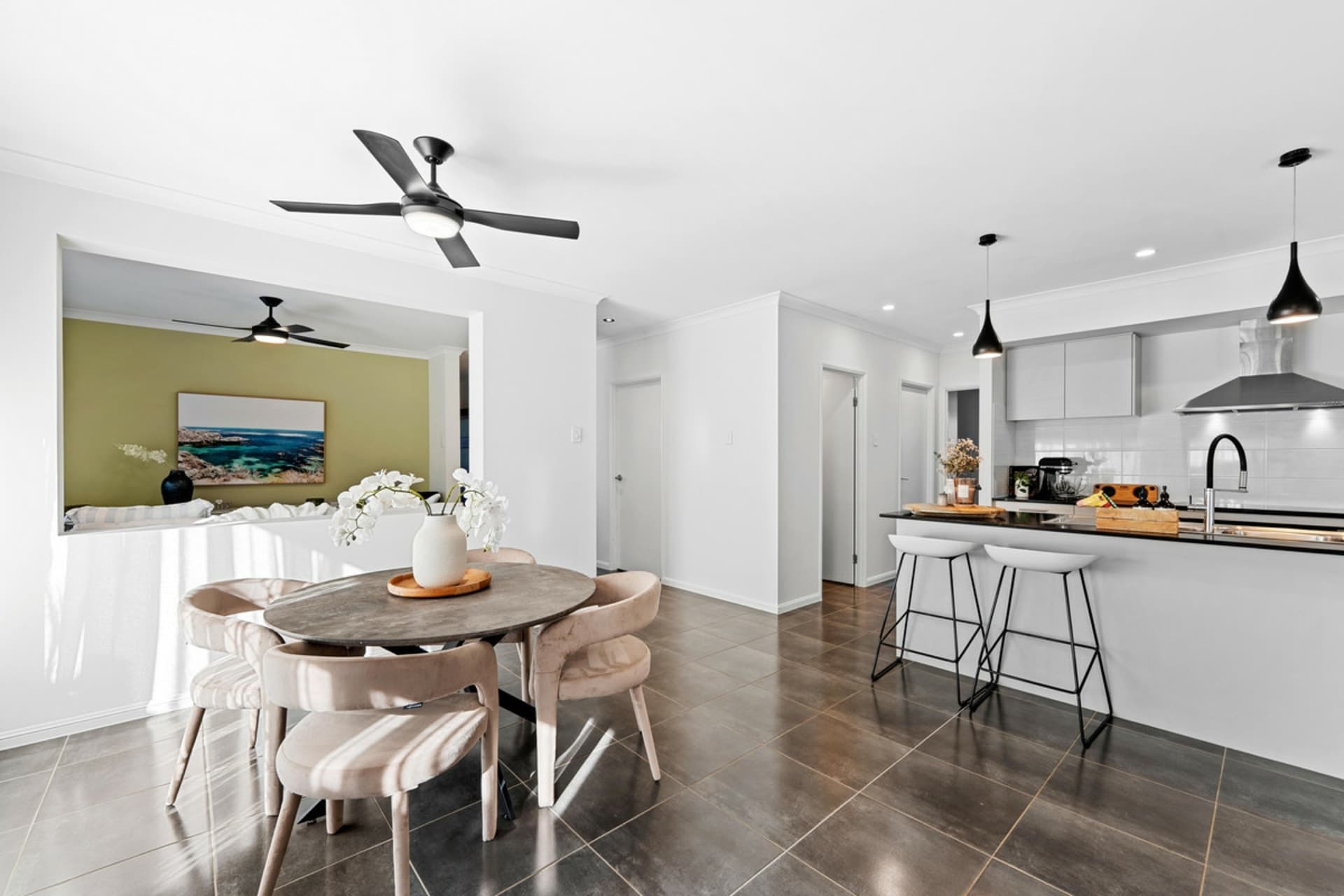 36 Meredith Crescent, Baringa, Baringa - Thumbnail 3