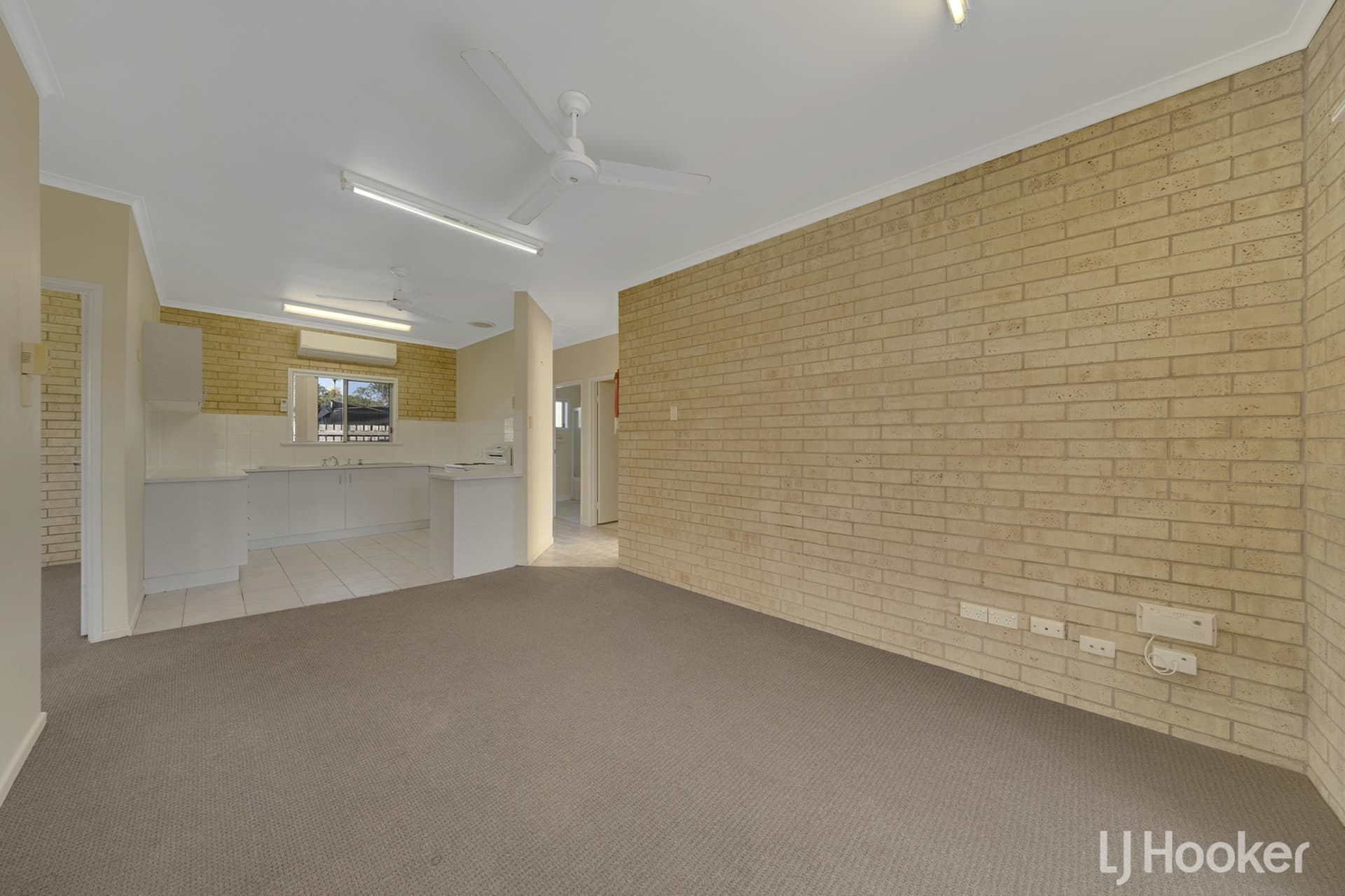 10 Kent Street, Bororen, Bororen - Thumbnail 8