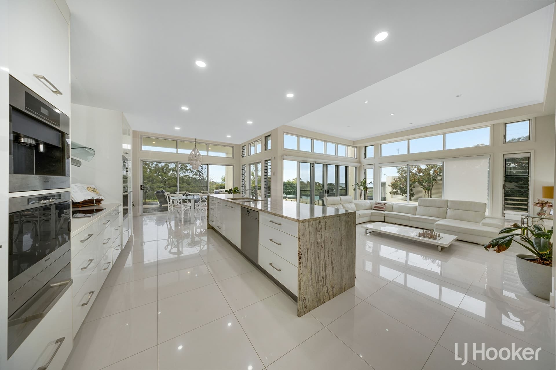 3 Mallard Court, South Gladstone, South Gladstone - Thumbnail 8