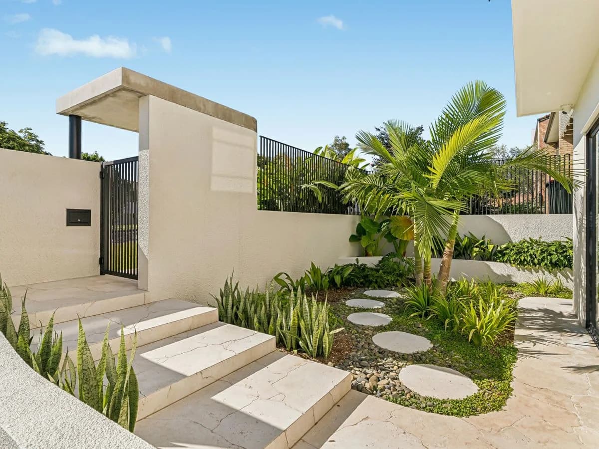 28 Pavo Street, CAMP HILL, Camp Hill - Thumbnail 4