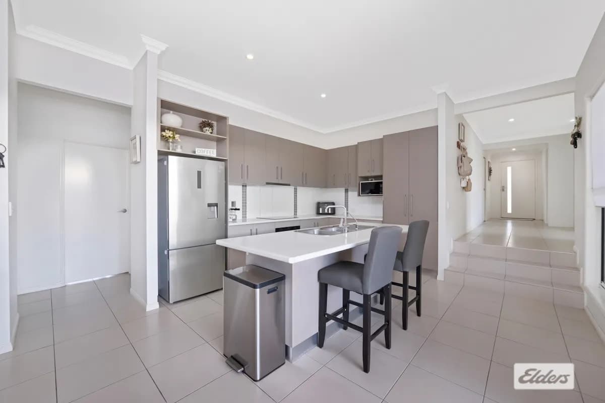 35 Lakeside Drive, Taroomball, QLD, 4703, Taroomball - Thumbnail 6