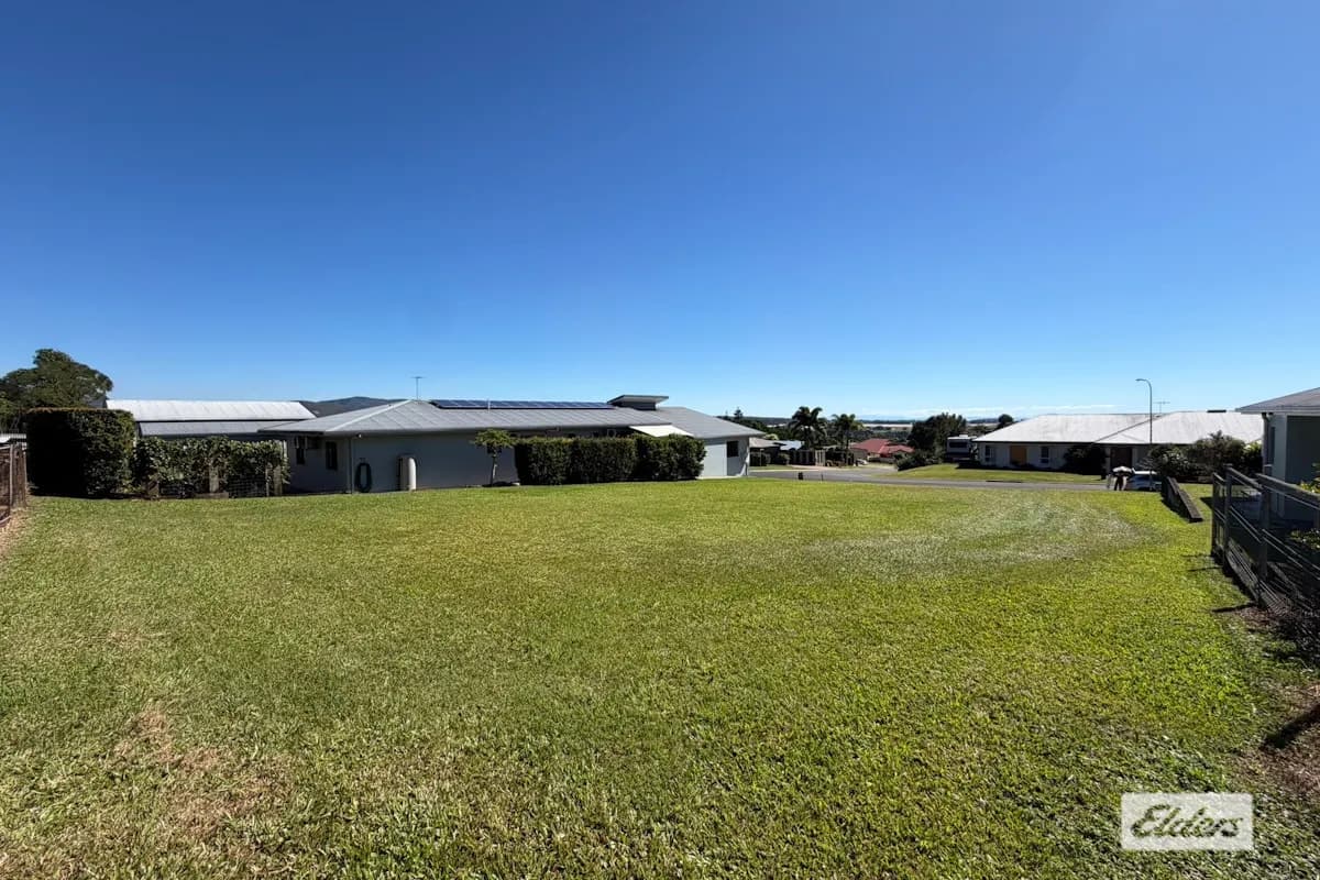 4 Montgomery Close, Atherton, QLD, 4883, Atherton - Thumbnail 6