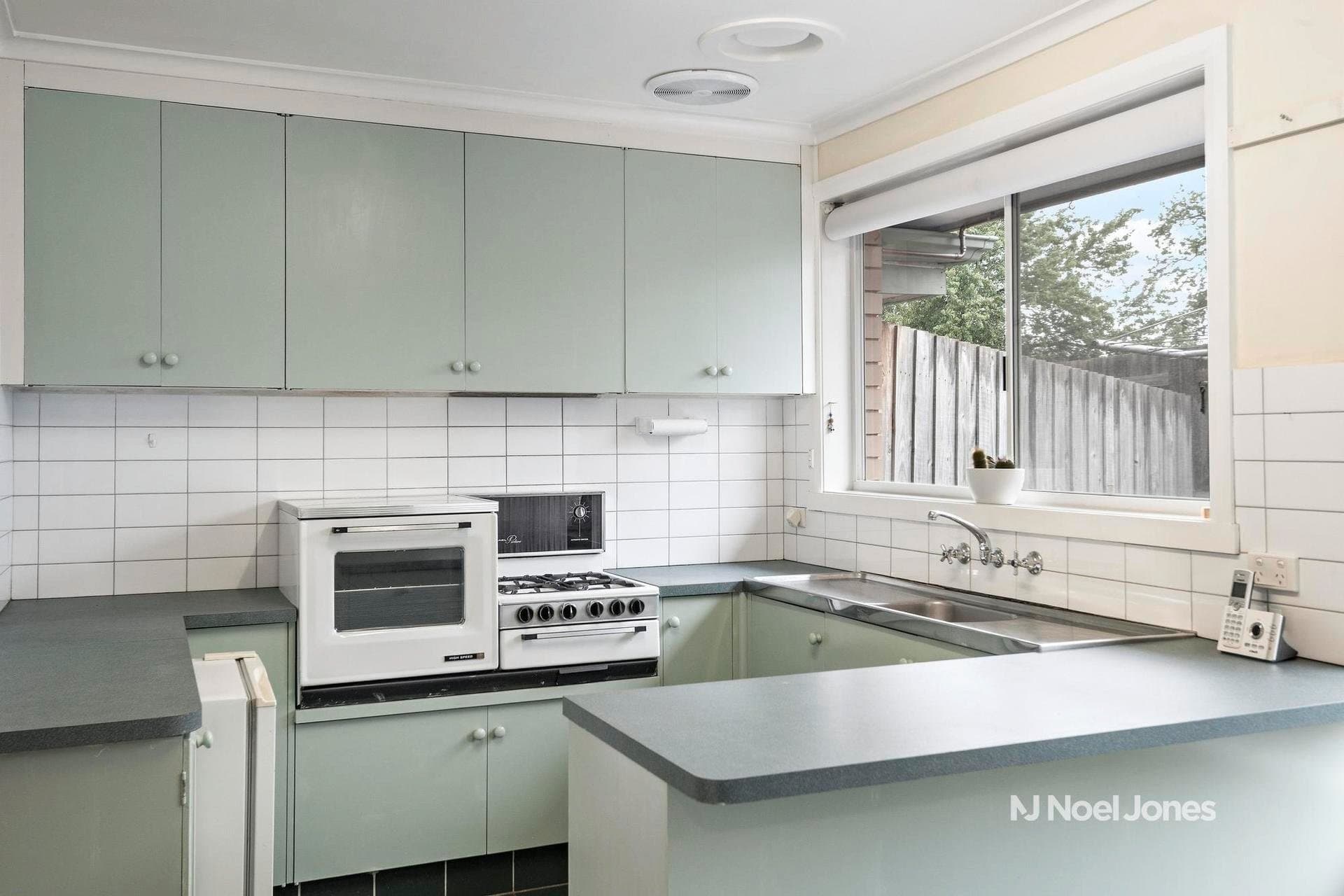 5/40 Barcelona Street, Box Hill - Thumbnail 4