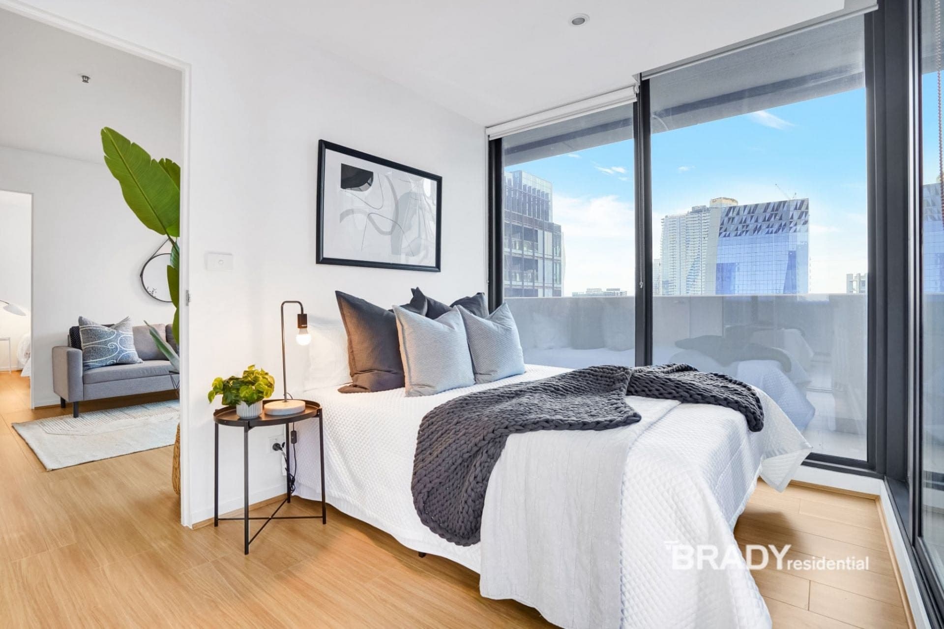 3206/8 Sutherland Street Melbourne VIC, Melbourne - Thumbnail 6