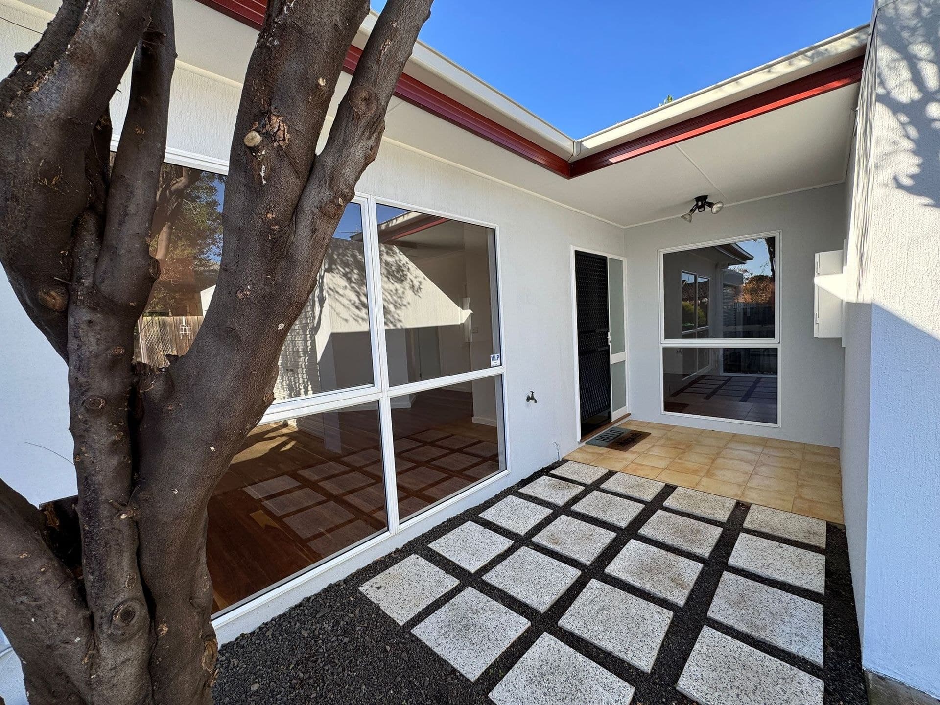 2/9 High Street, Werribee, VIC, 3030, Werribee - Thumbnail 2