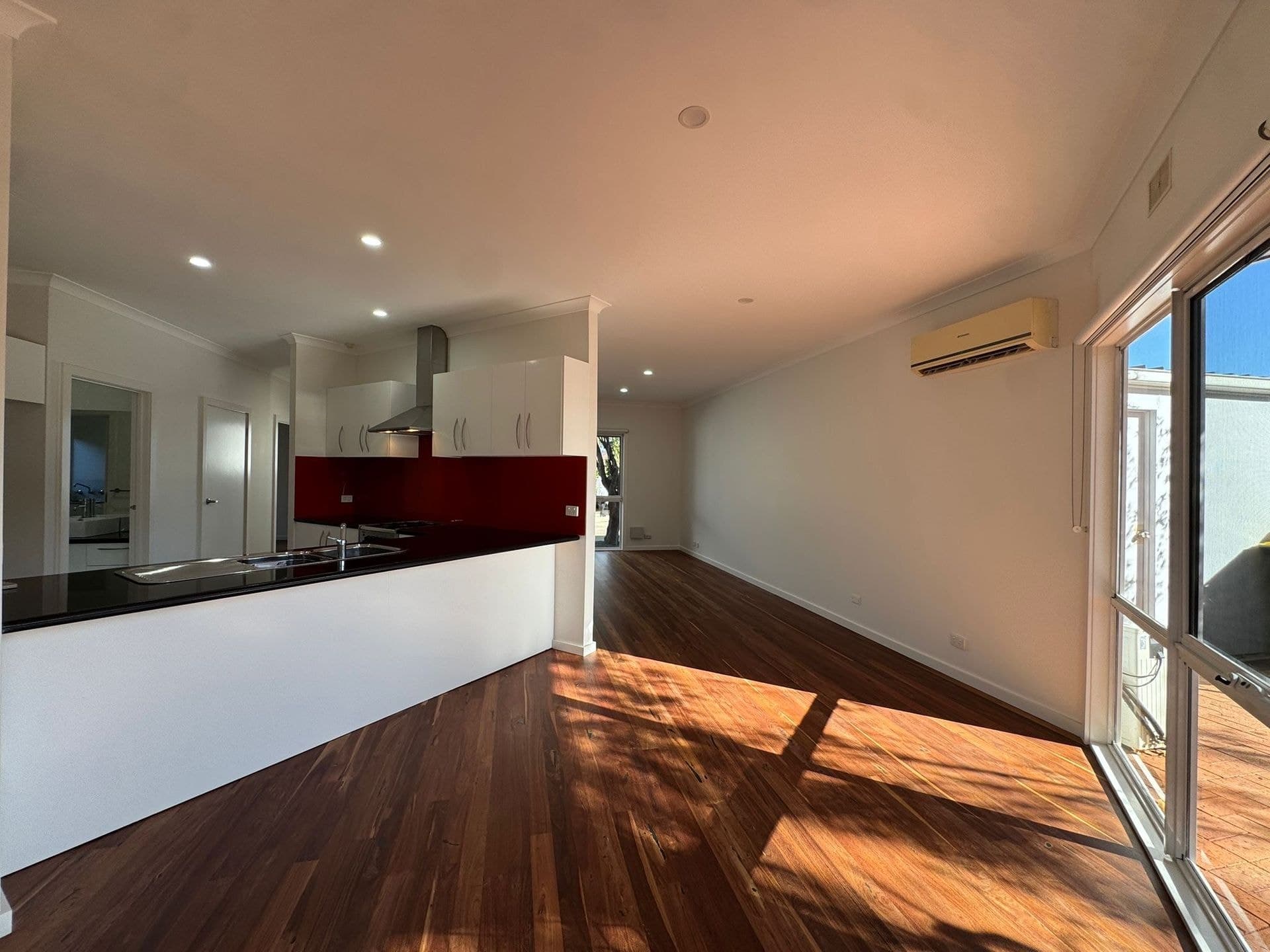 2/9 High Street, Werribee, VIC, 3030, Werribee - Thumbnail 7