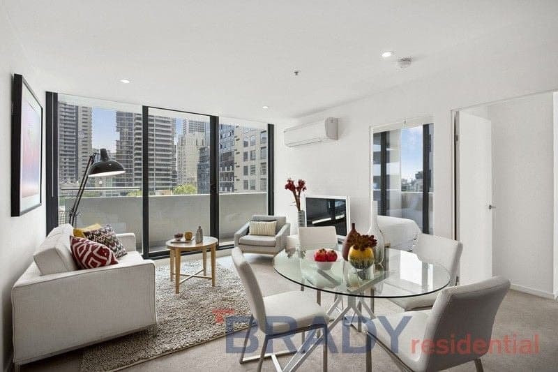 906/8 Sutherland Street MELBOURNE VIC, Melbourne - Thumbnail 2
