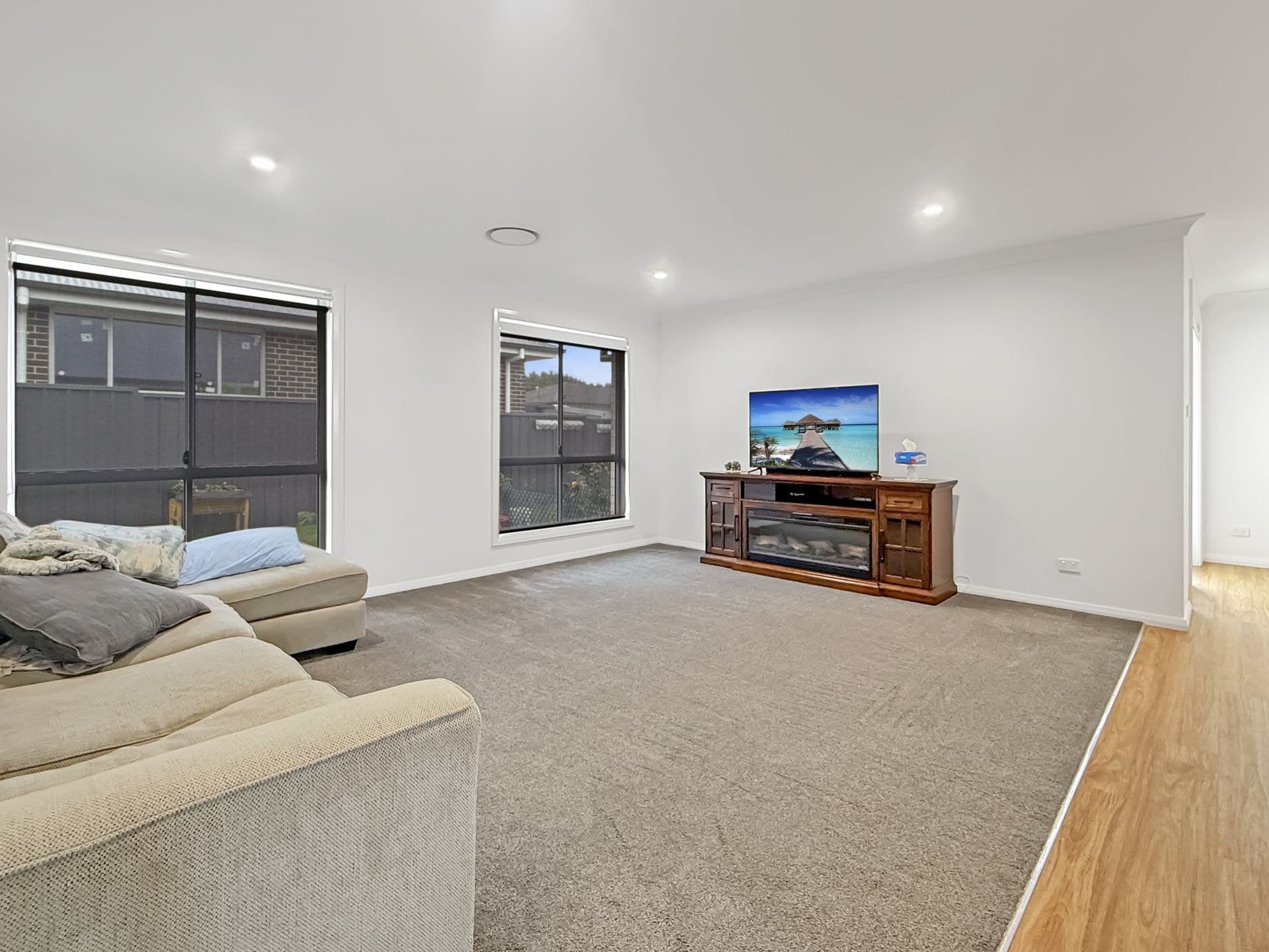 24 Hoynes Circuit Blayney NSW, Blayney - Thumbnail 6