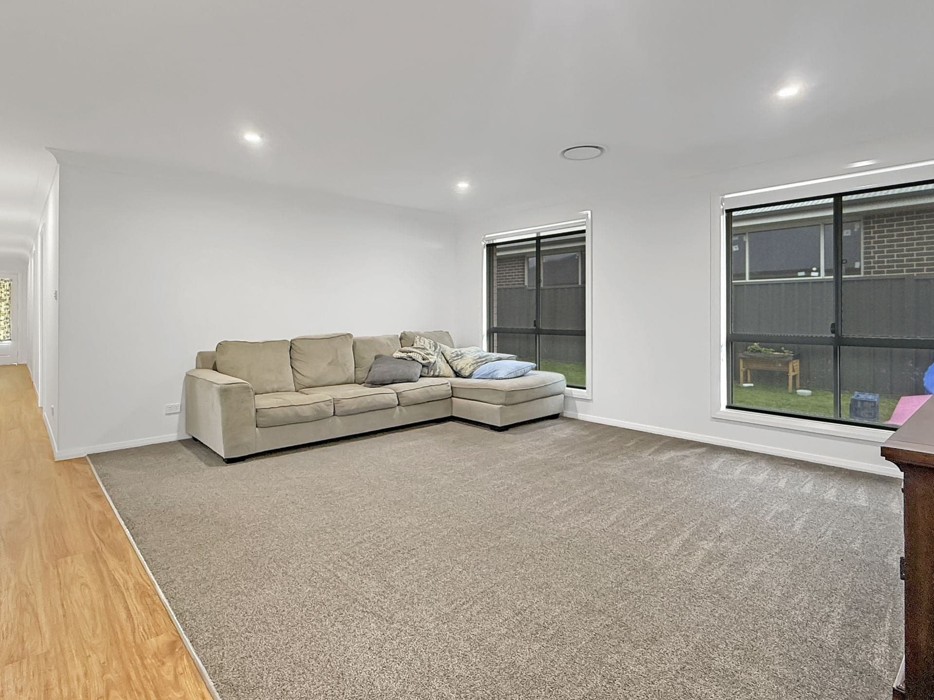 24 Hoynes Circuit Blayney NSW, Blayney - Thumbnail 7