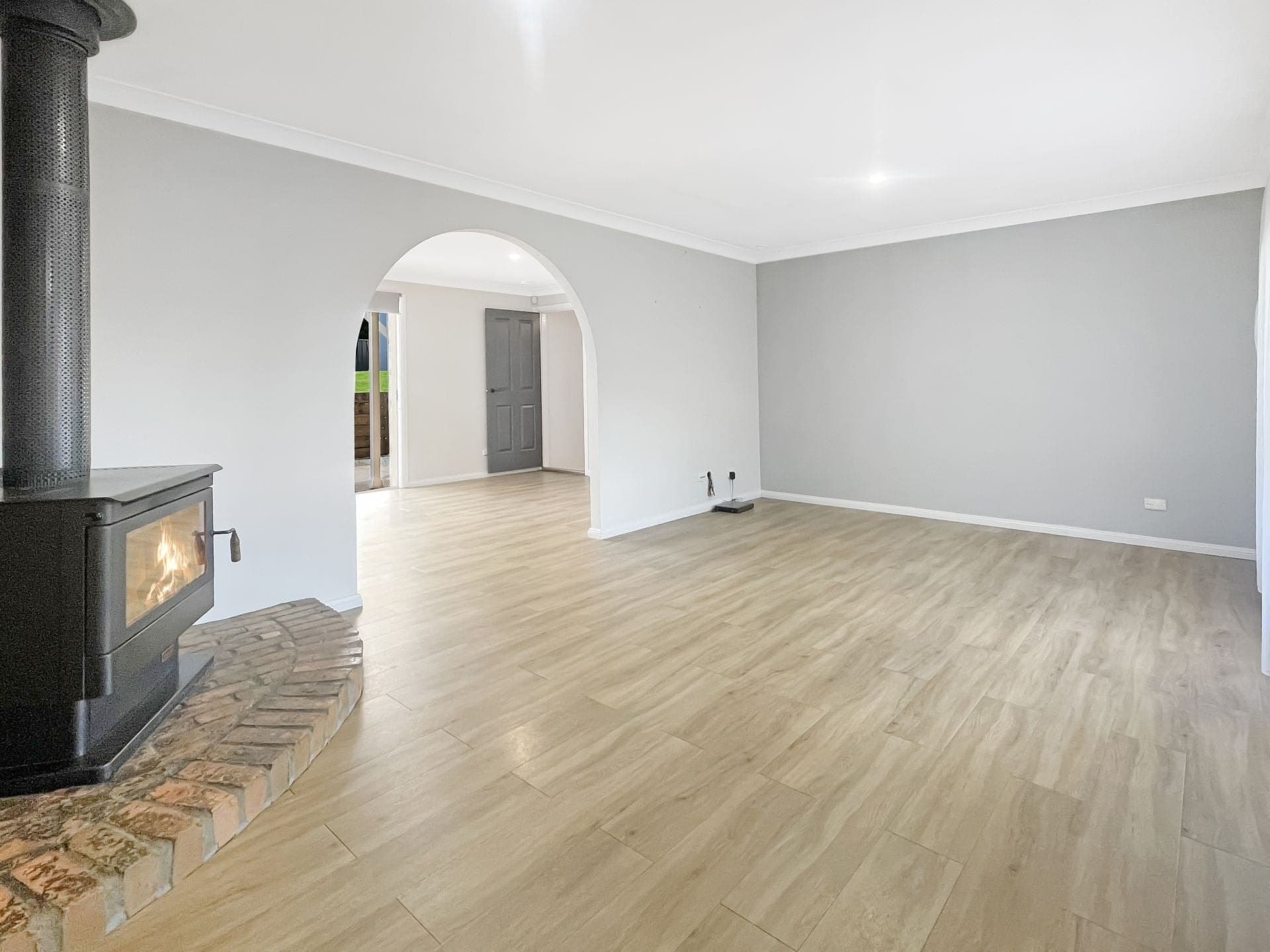 8 Turner Crescent Orange NSW, Orange - Thumbnail 6