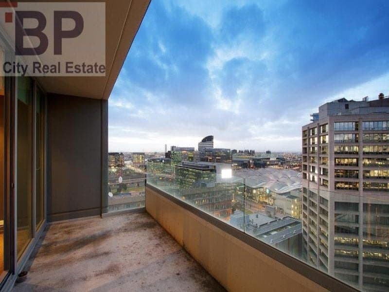 2104/8 Downie Street MELBOURNE VIC, Melbourne - Thumbnail 4