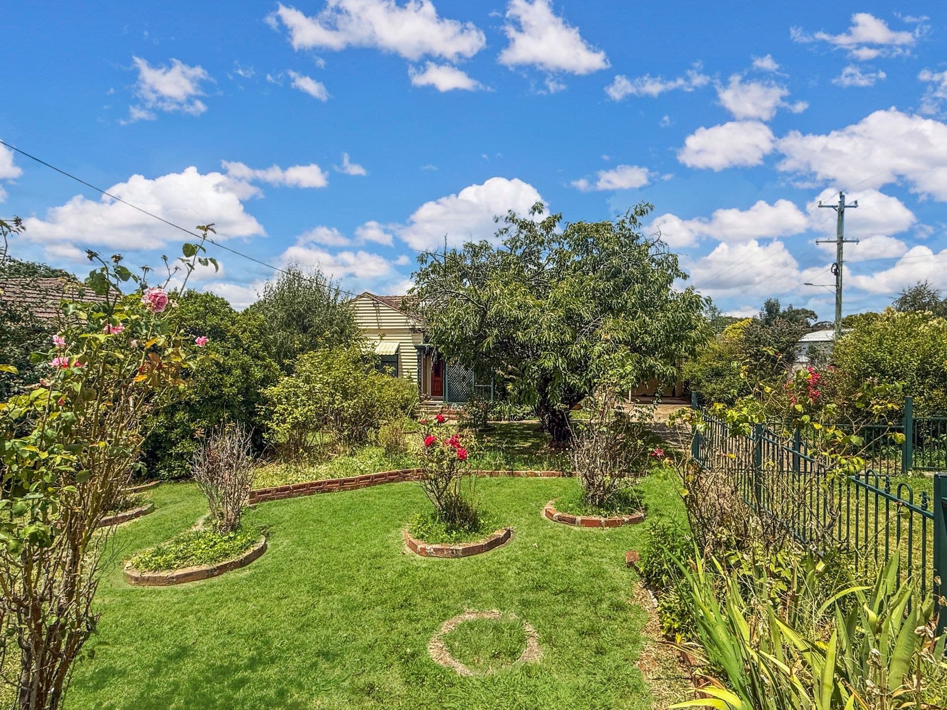 20 Tobruk Crescent Orange NSW, Orange - Thumbnail 2
