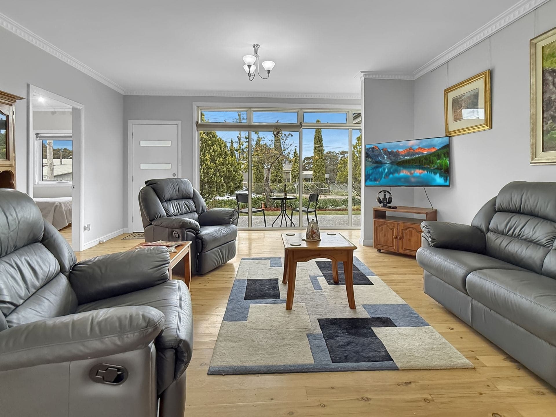 11 Barrett Street Orange NSW, Orange - Thumbnail 2