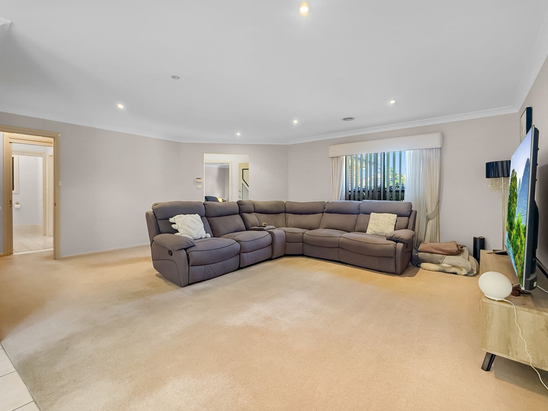 10 Gilroy Place Orange NSW, Orange - Thumbnail 2