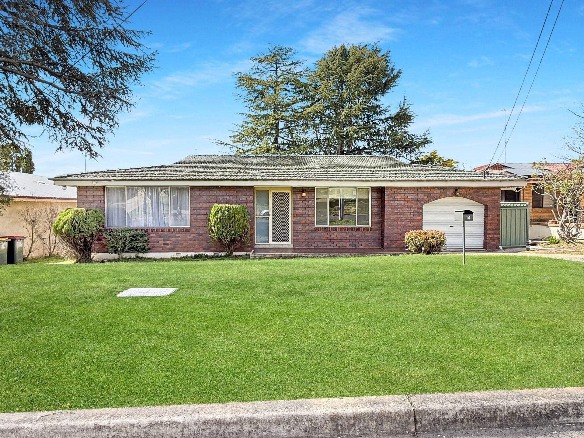 14 Monett Place Orange NSW, Orange - Image 1