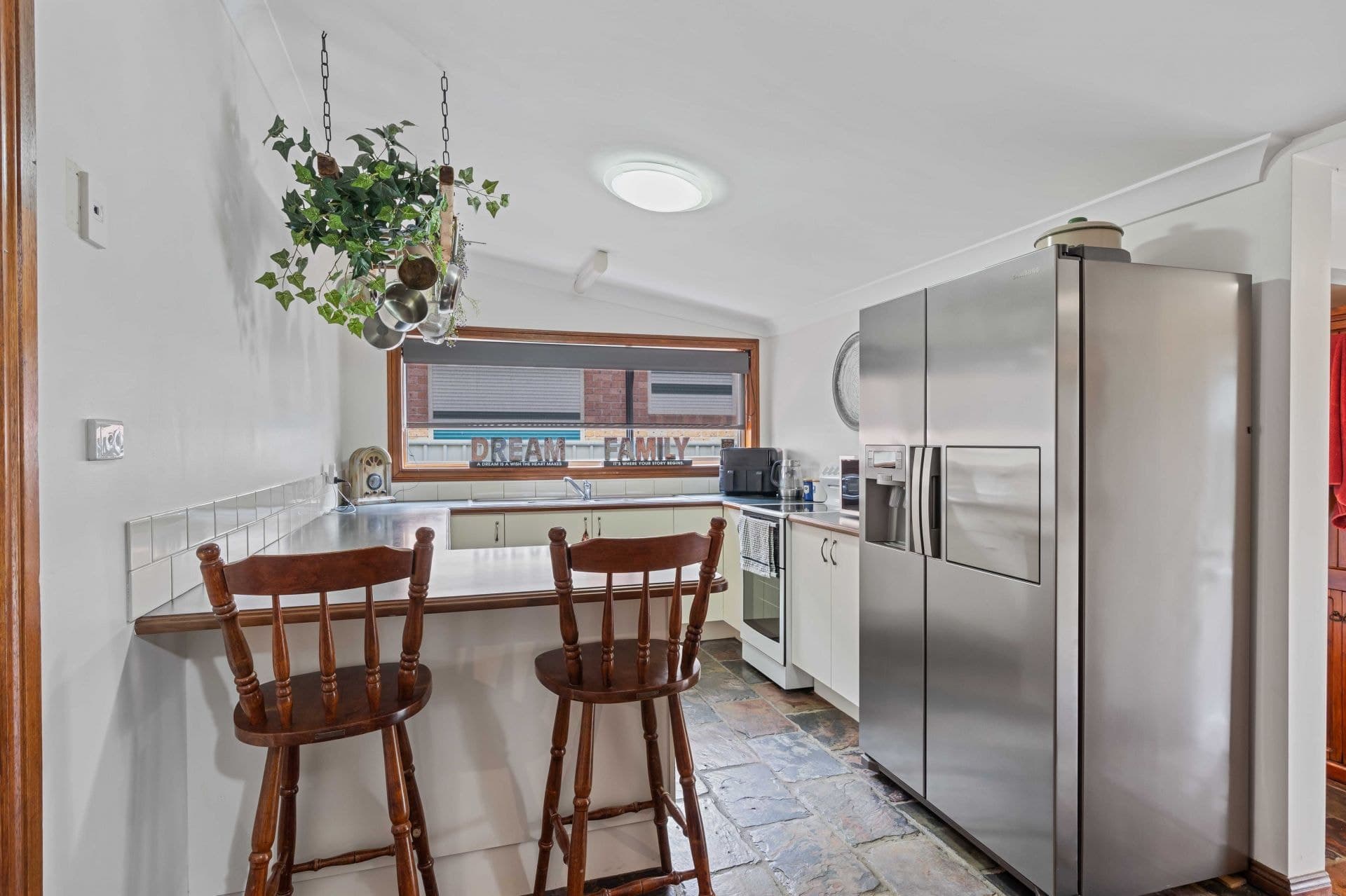 306 Peisley Street Orange NSW, Orange - Thumbnail 4