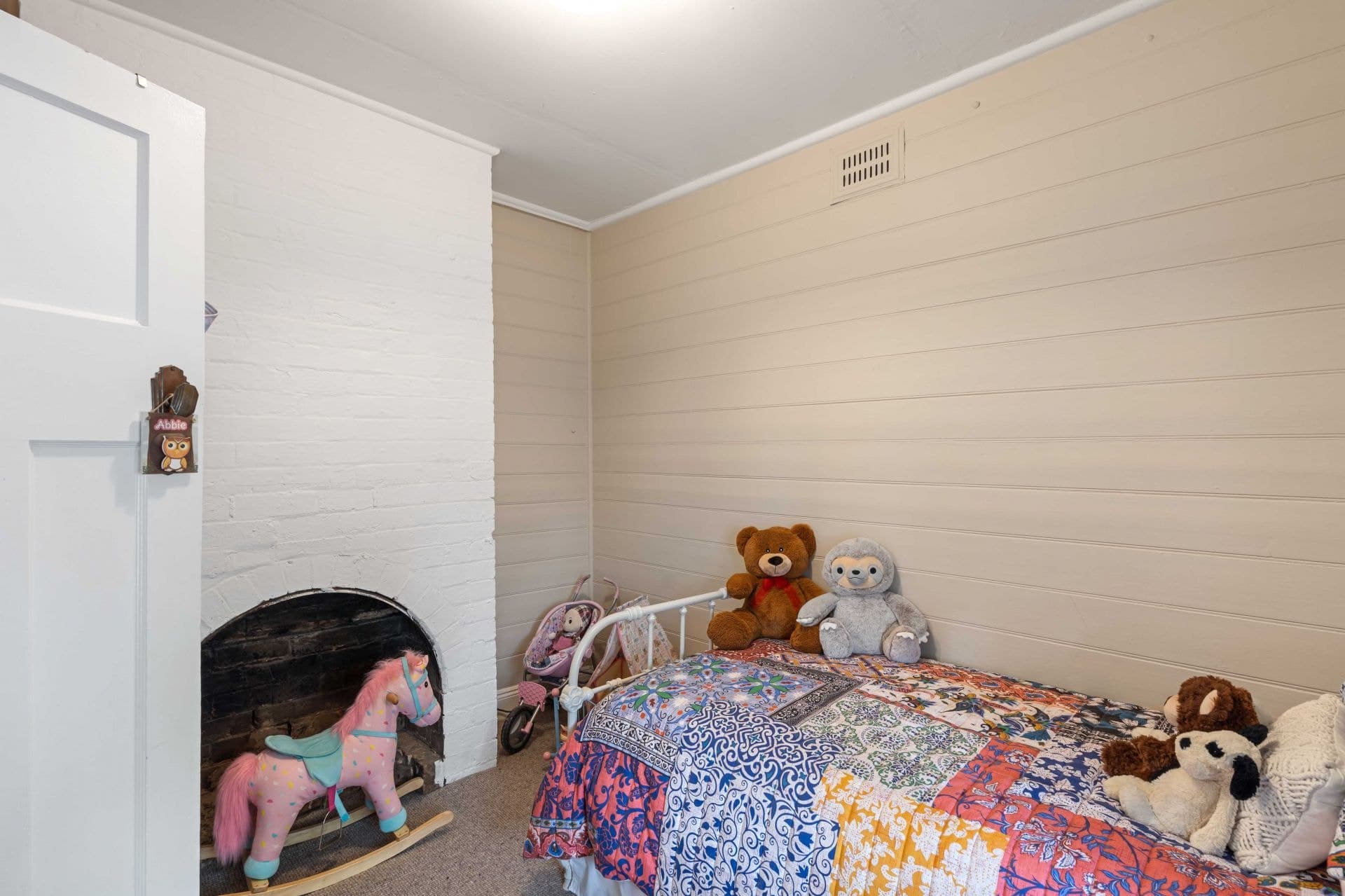 306 Peisley Street Orange NSW, Orange - Thumbnail 7