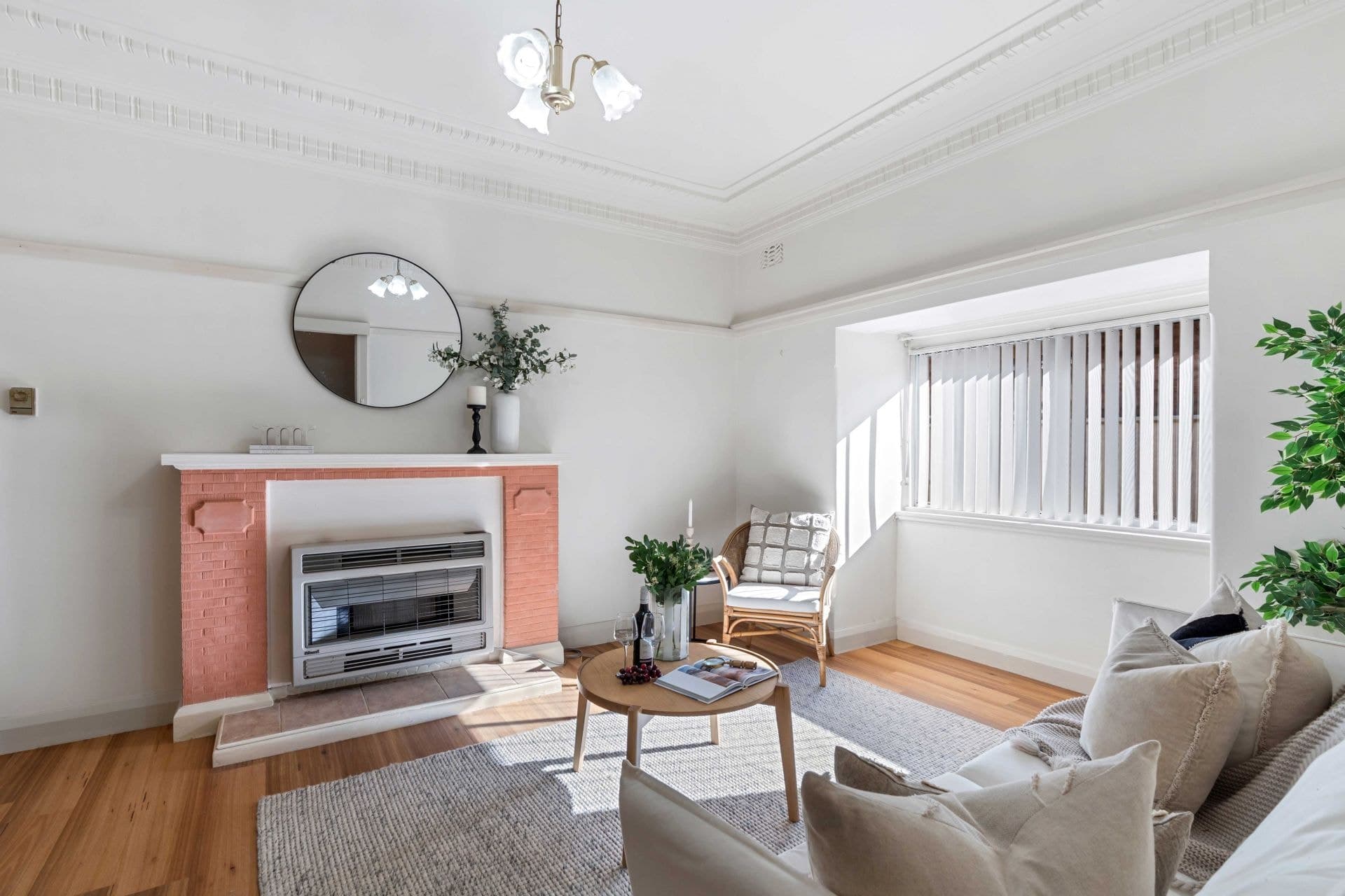 77 Edward Street Orange NSW, Orange - Thumbnail 2