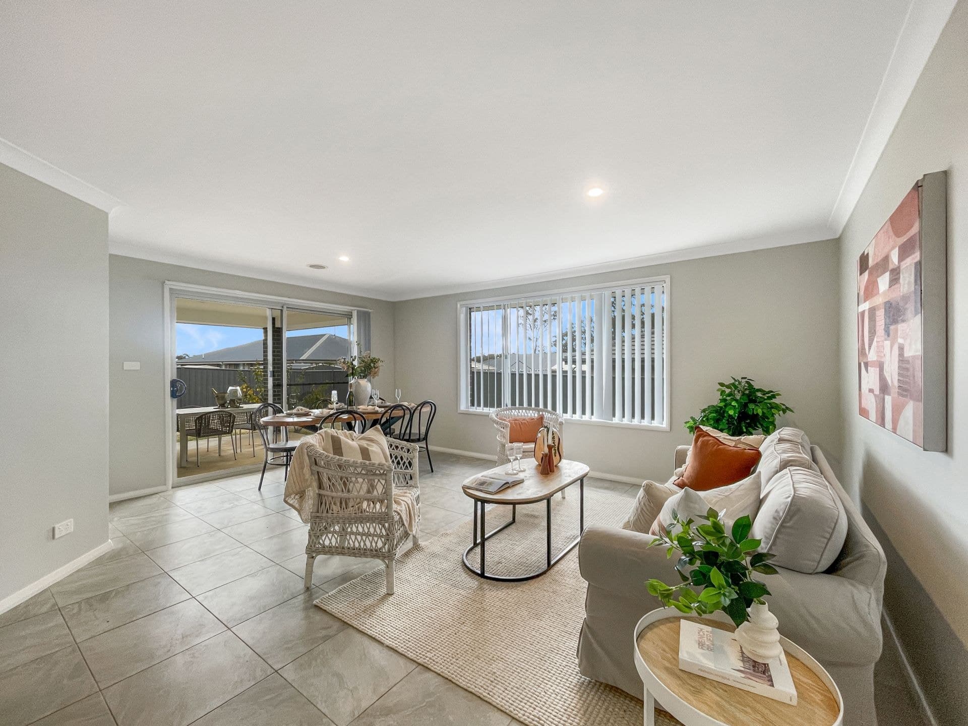 17 Hallaran Way Orange NSW, Orange - Thumbnail 4