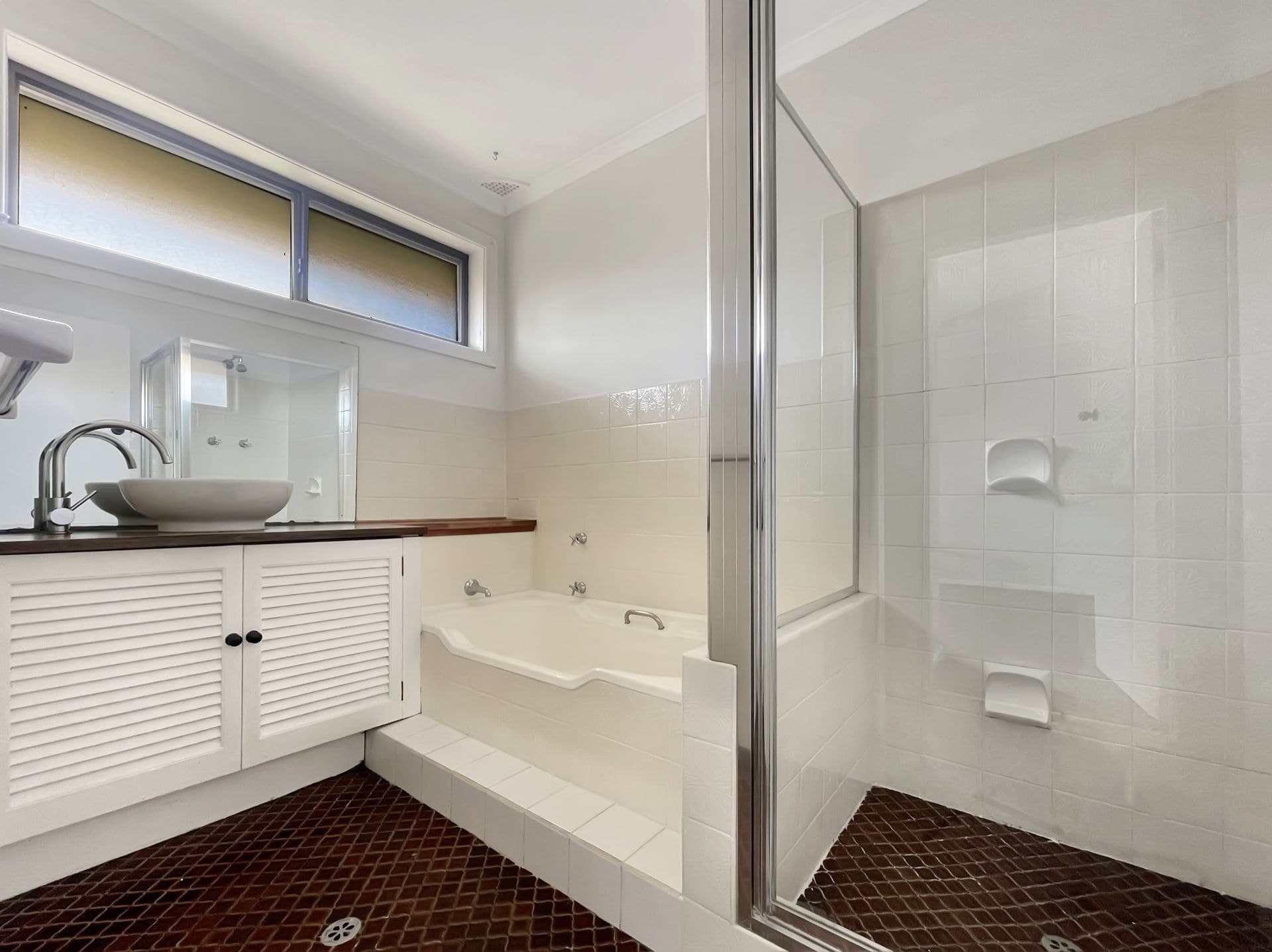 8 Mathoura Place Orange NSW, Orange - Thumbnail 6