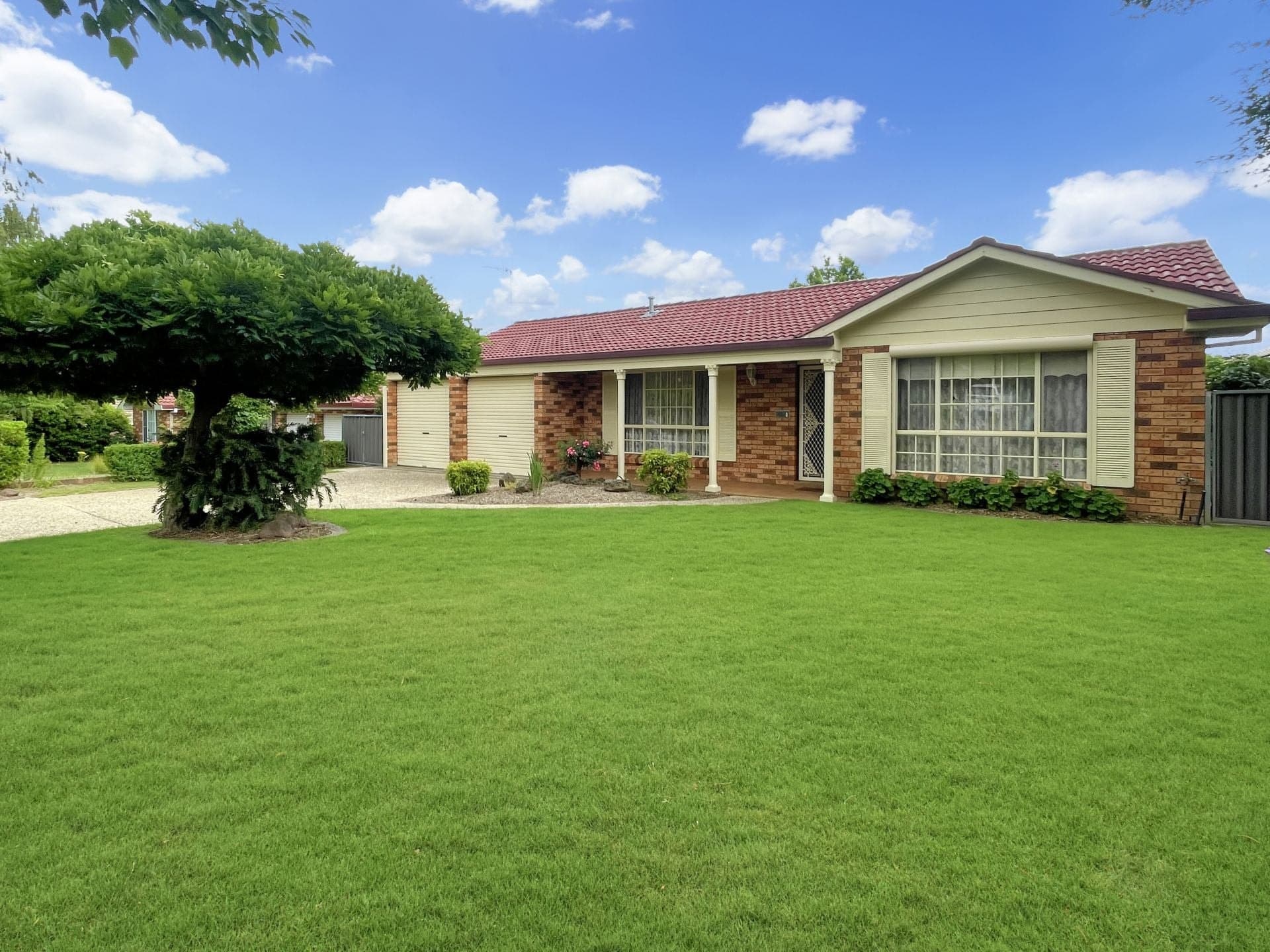 12 Lyrebird Place Orange NSW, Orange - Image 1